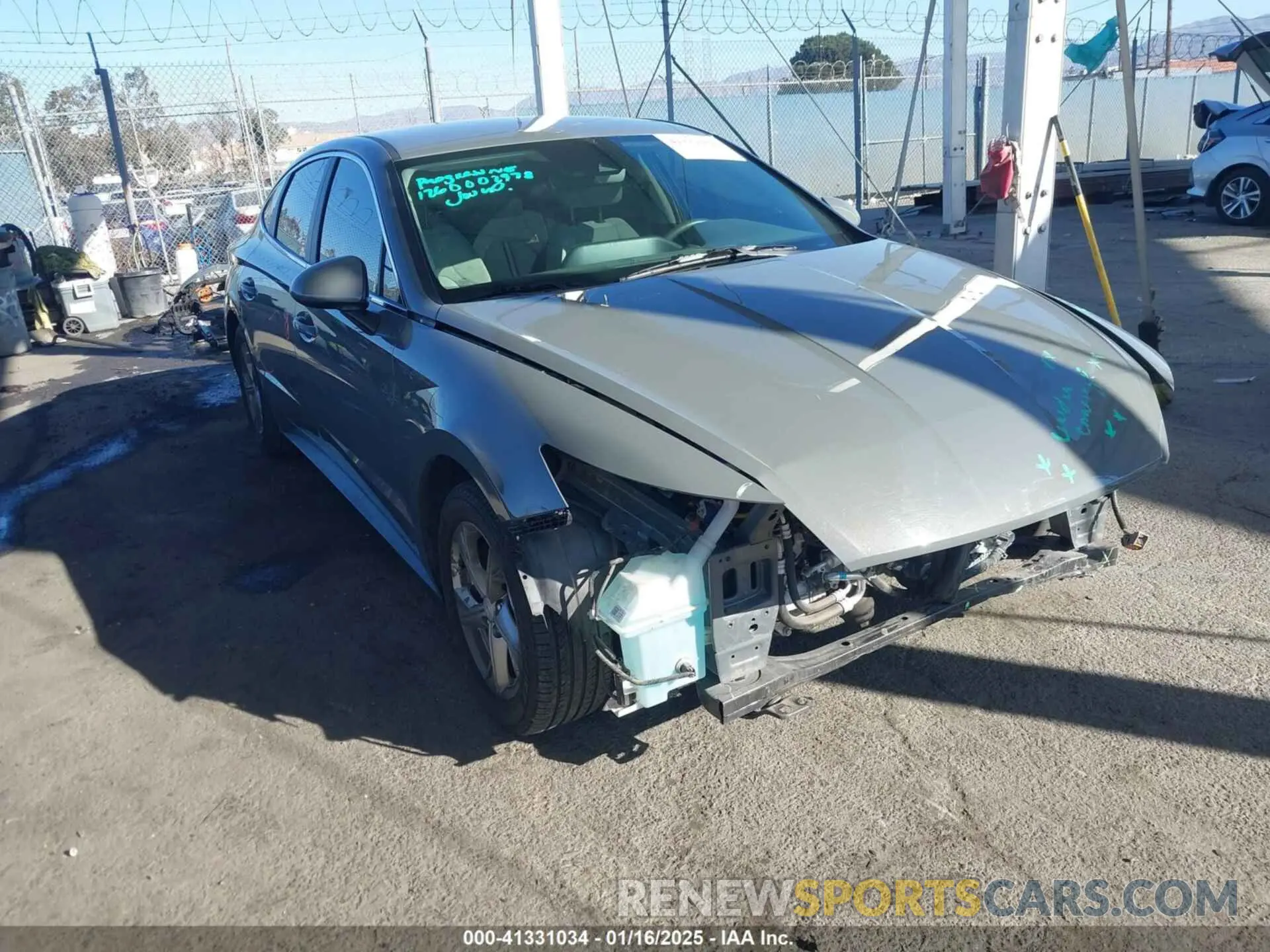 1 Photograph of a damaged car 5NPEG4JA6MH095186 HYUNDAI SONATA 2021