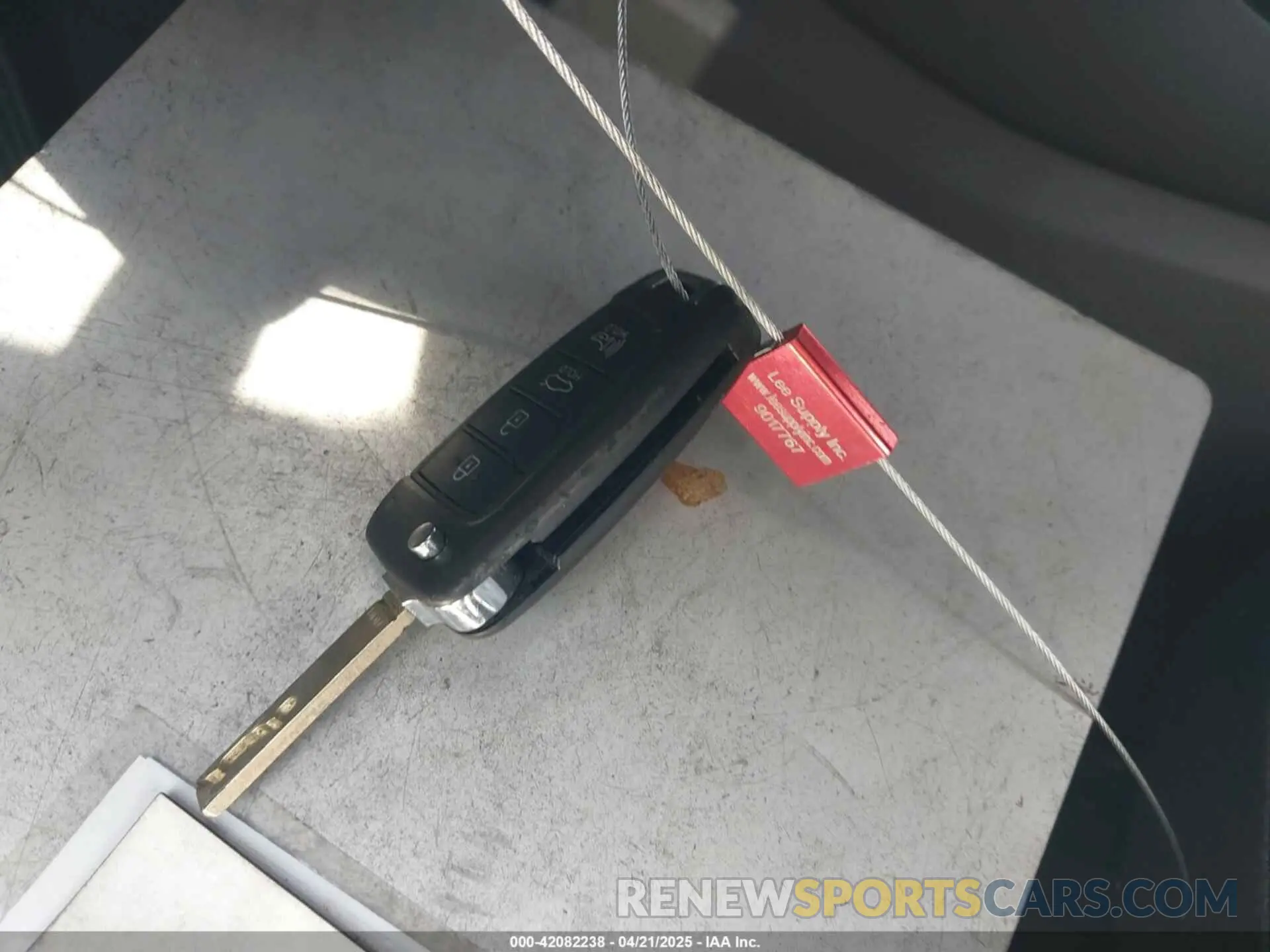 11 Photograph of a damaged car 5NPEG4JA6MH105036 HYUNDAI SONATA 2021