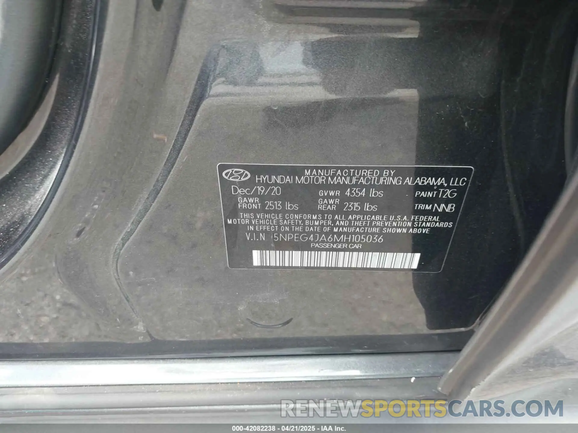 9 Photograph of a damaged car 5NPEG4JA6MH105036 HYUNDAI SONATA 2021