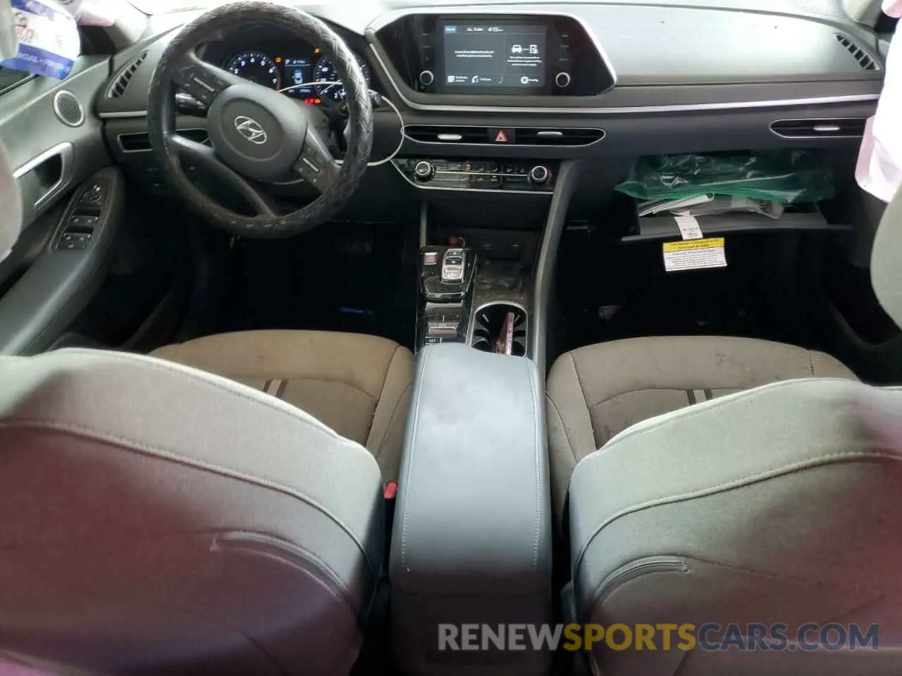 8 Photograph of a damaged car 5NPEG4JA6MH110043 HYUNDAI SONATA 2021