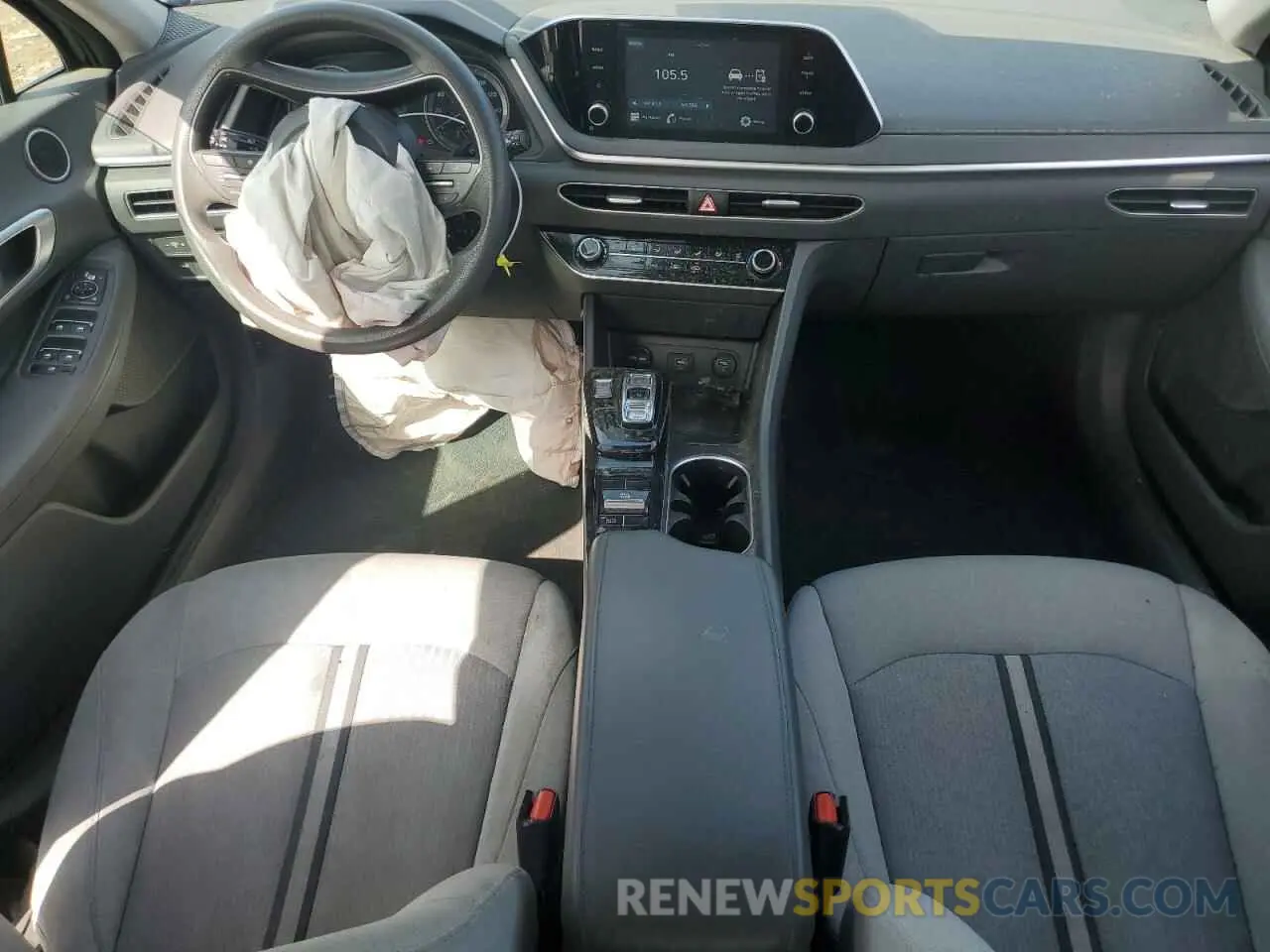 8 Photograph of a damaged car 5NPEG4JA6MH115226 HYUNDAI SONATA 2021