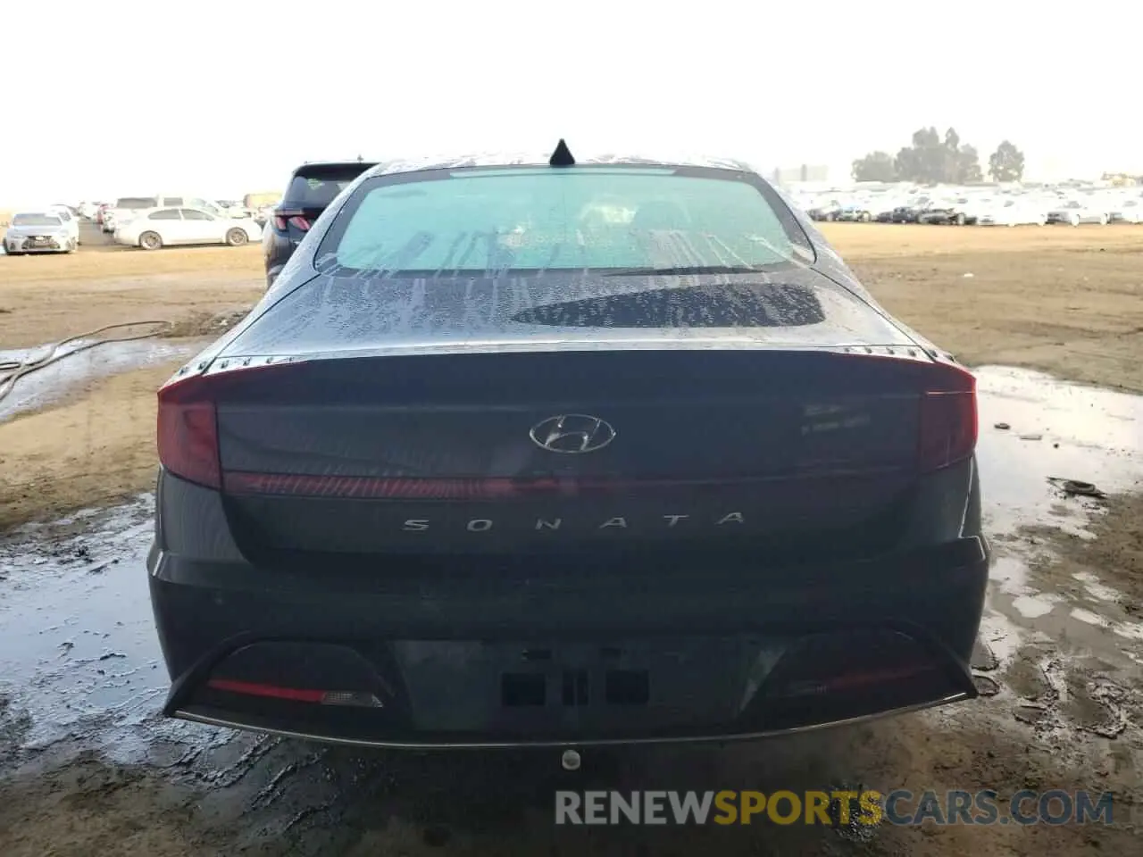 6 Photograph of a damaged car 5NPEG4JA6MH128316 HYUNDAI SONATA 2021