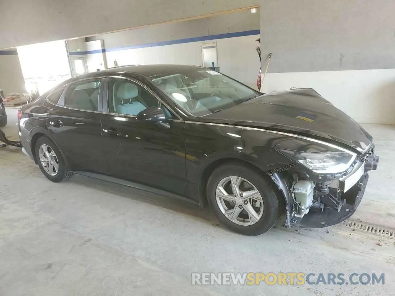 4 Photograph of a damaged car 5NPEG4JA6MH129546 HYUNDAI SONATA 2021