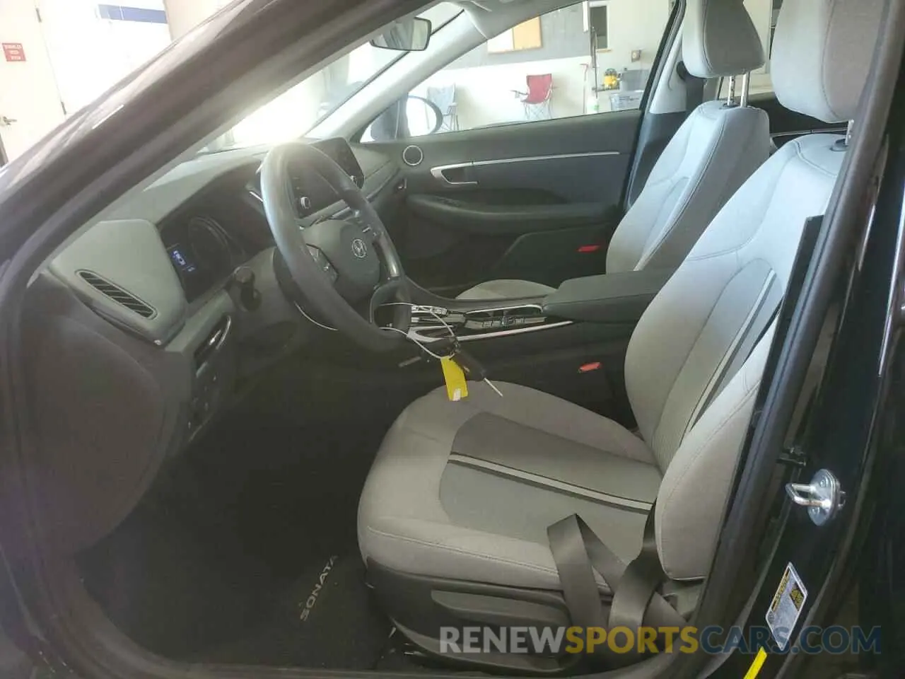 7 Photograph of a damaged car 5NPEG4JA6MH129546 HYUNDAI SONATA 2021
