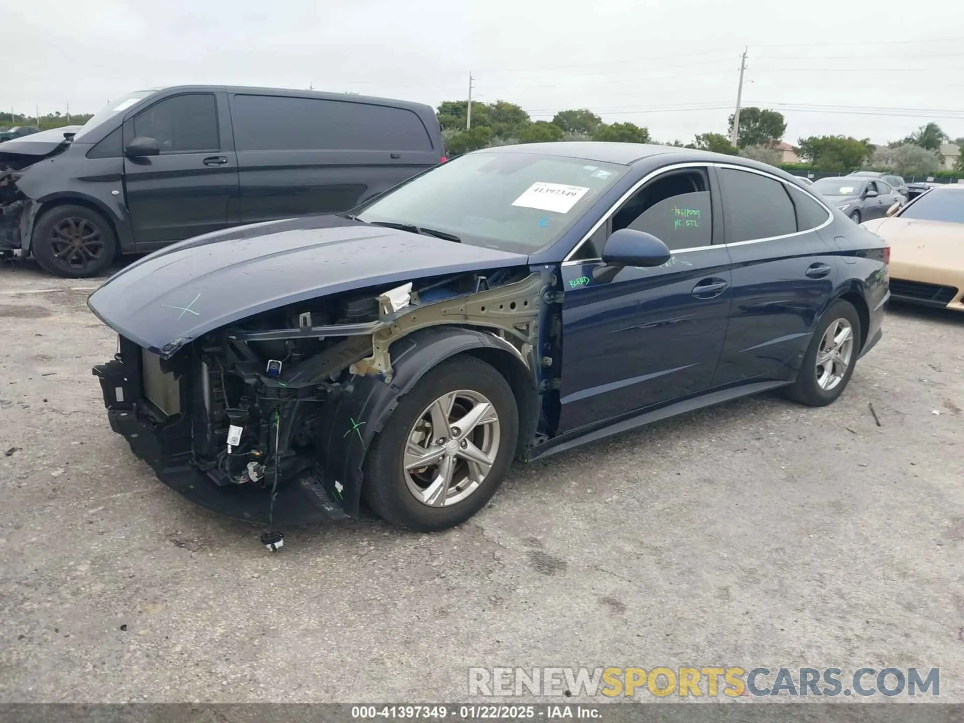 2 Photograph of a damaged car 5NPEG4JA6MH130003 HYUNDAI SONATA 2021