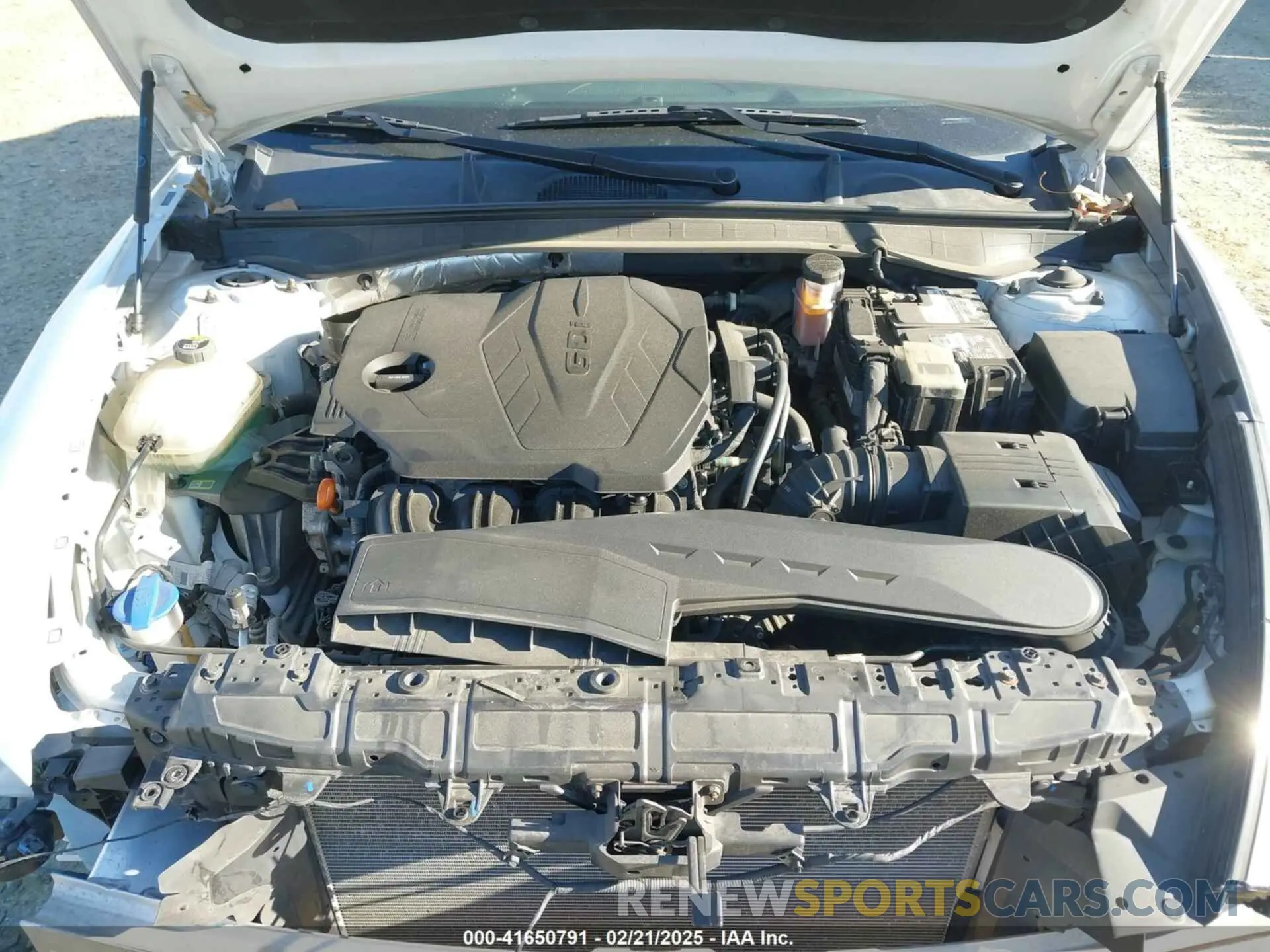 10 Photograph of a damaged car 5NPEG4JA7MH077179 HYUNDAI SONATA 2021
