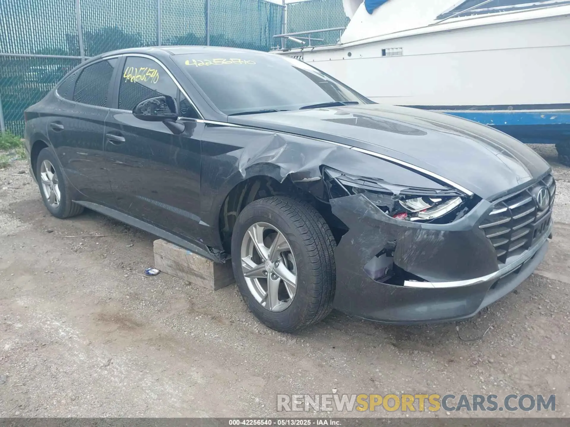 1 Photograph of a damaged car 5NPEG4JA7MH116370 HYUNDAI SONATA 2021