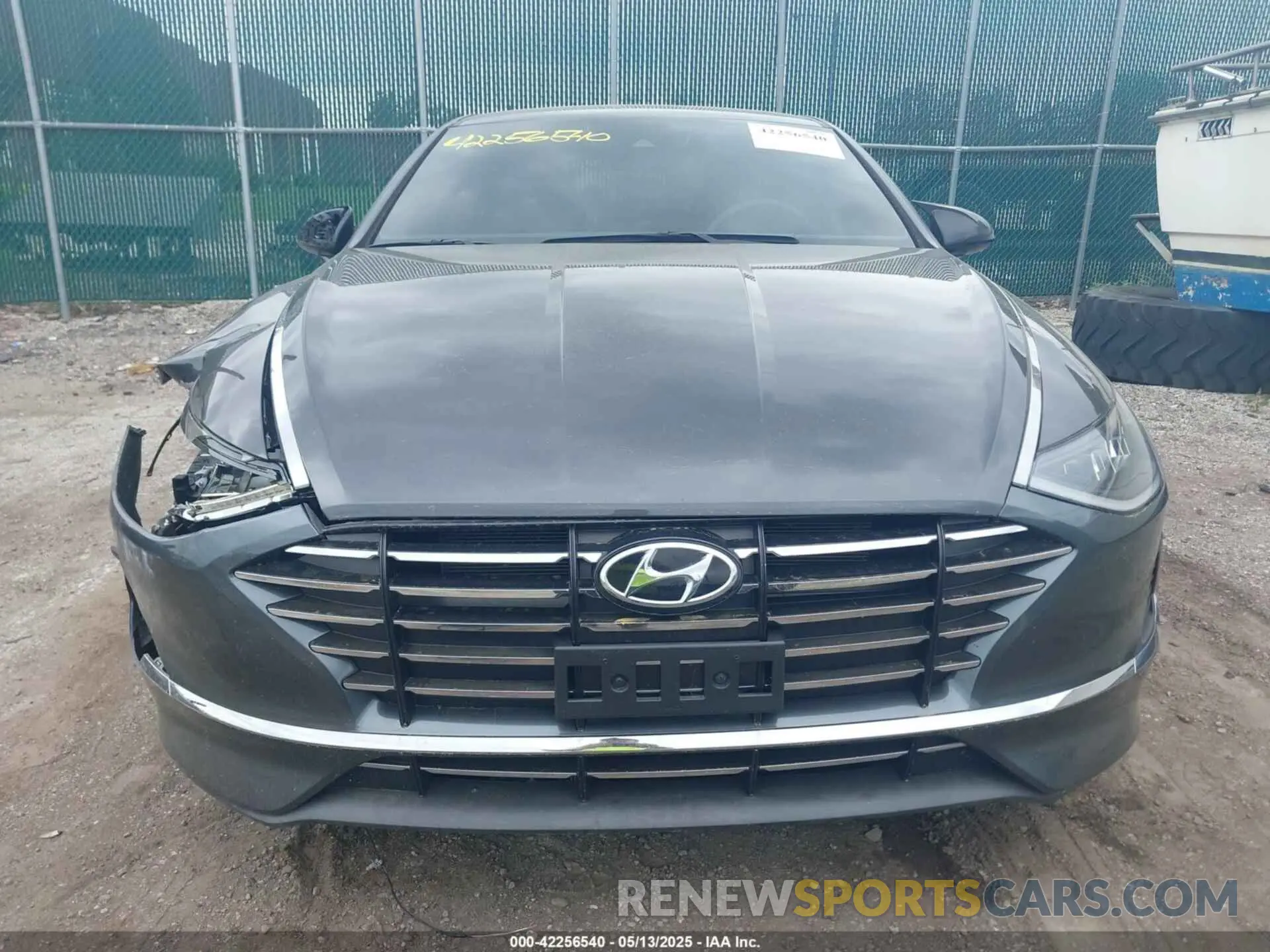 12 Photograph of a damaged car 5NPEG4JA7MH116370 HYUNDAI SONATA 2021