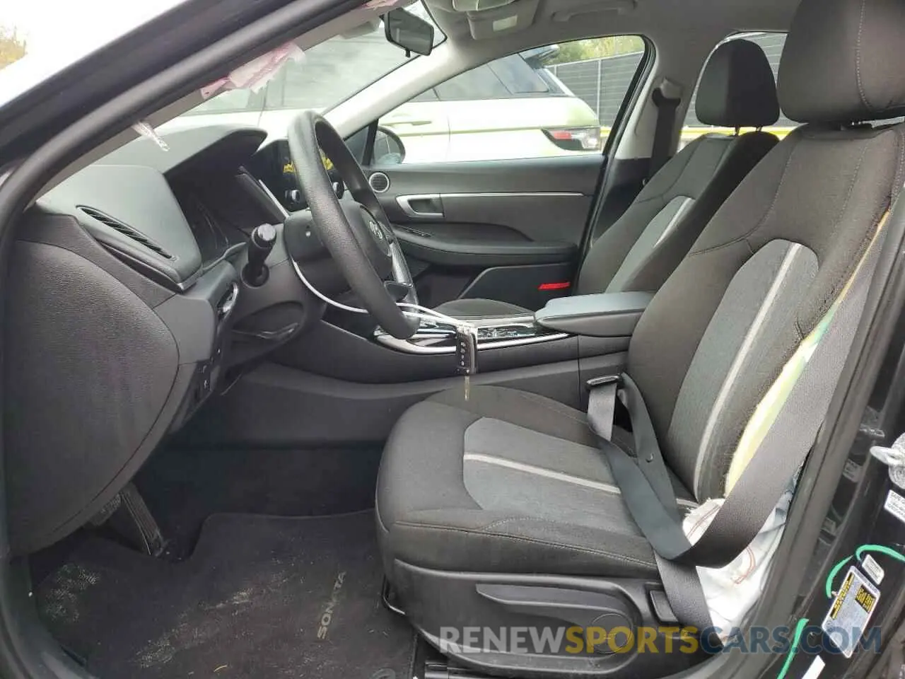 7 Photograph of a damaged car 5NPEG4JA7MH120404 HYUNDAI SONATA 2021