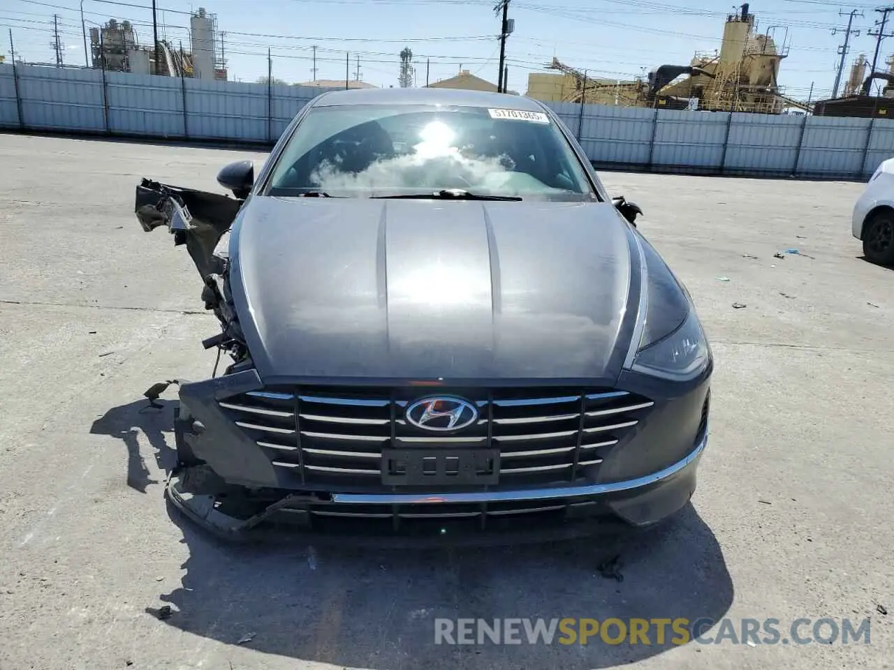 5 Photograph of a damaged car 5NPEG4JA7MH128356 HYUNDAI SONATA 2021