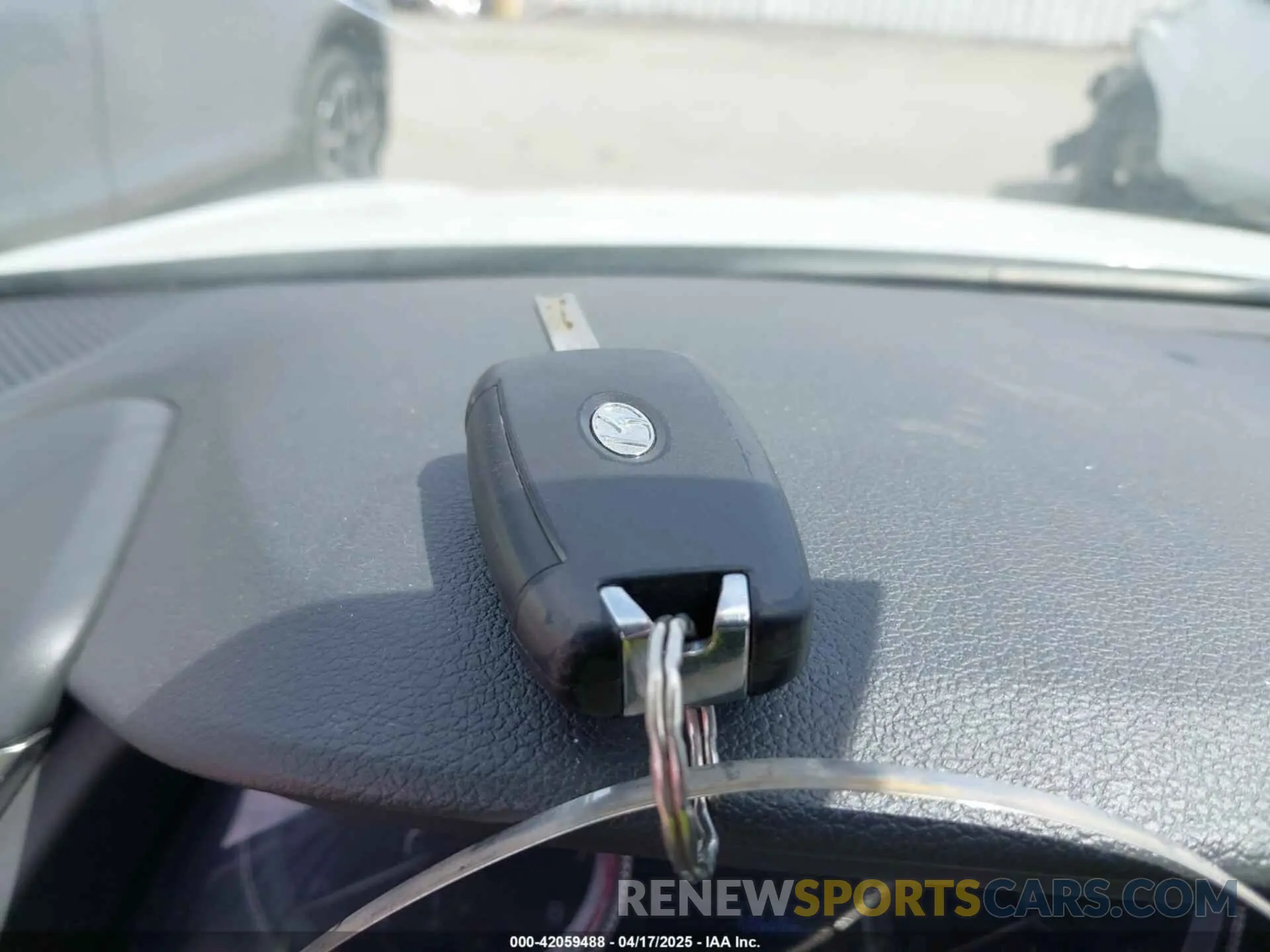 11 Photograph of a damaged car 5NPEG4JA7MH129894 HYUNDAI SONATA 2021