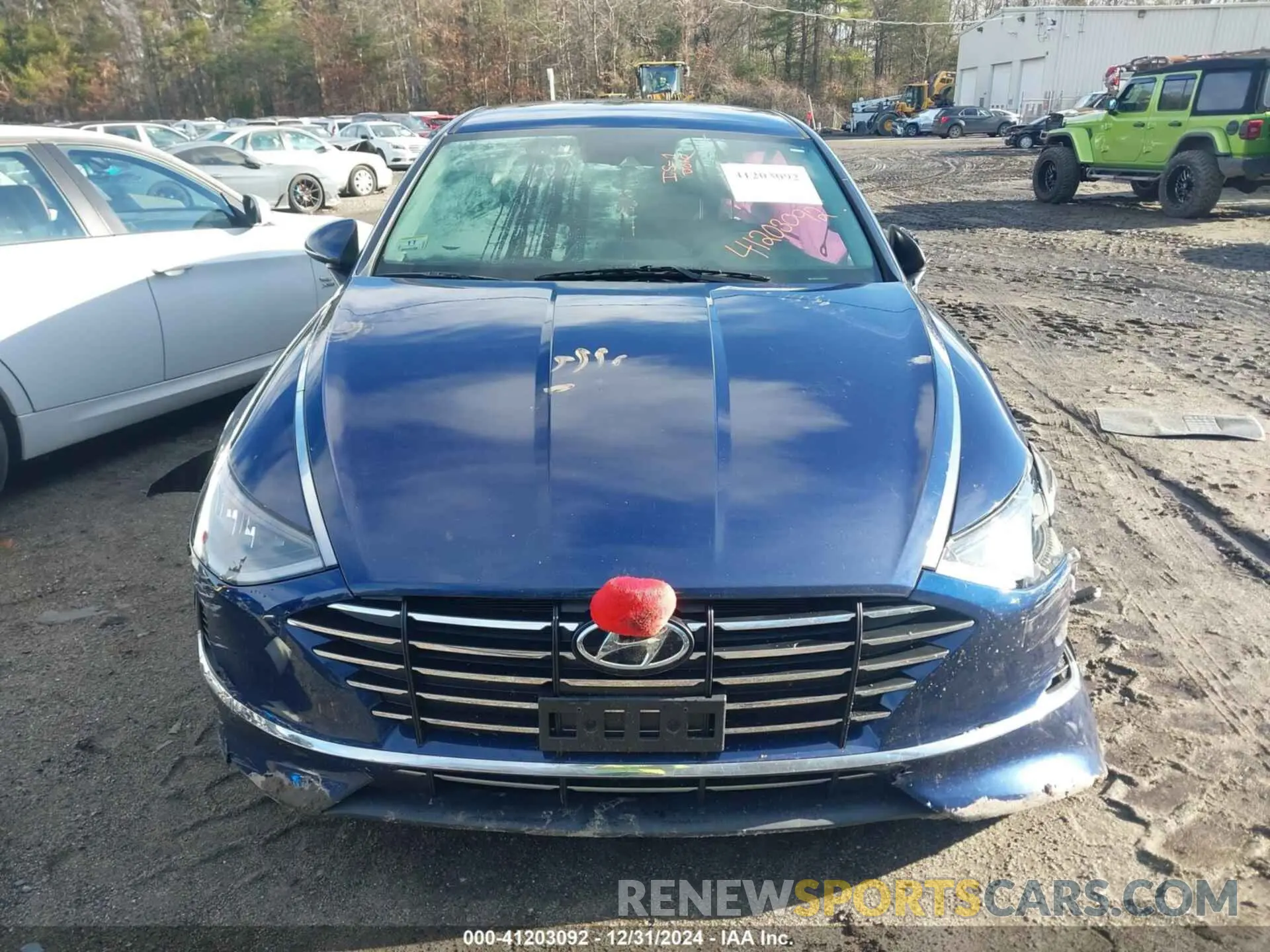12 Photograph of a damaged car 5NPEG4JA8MH083332 HYUNDAI SONATA 2021