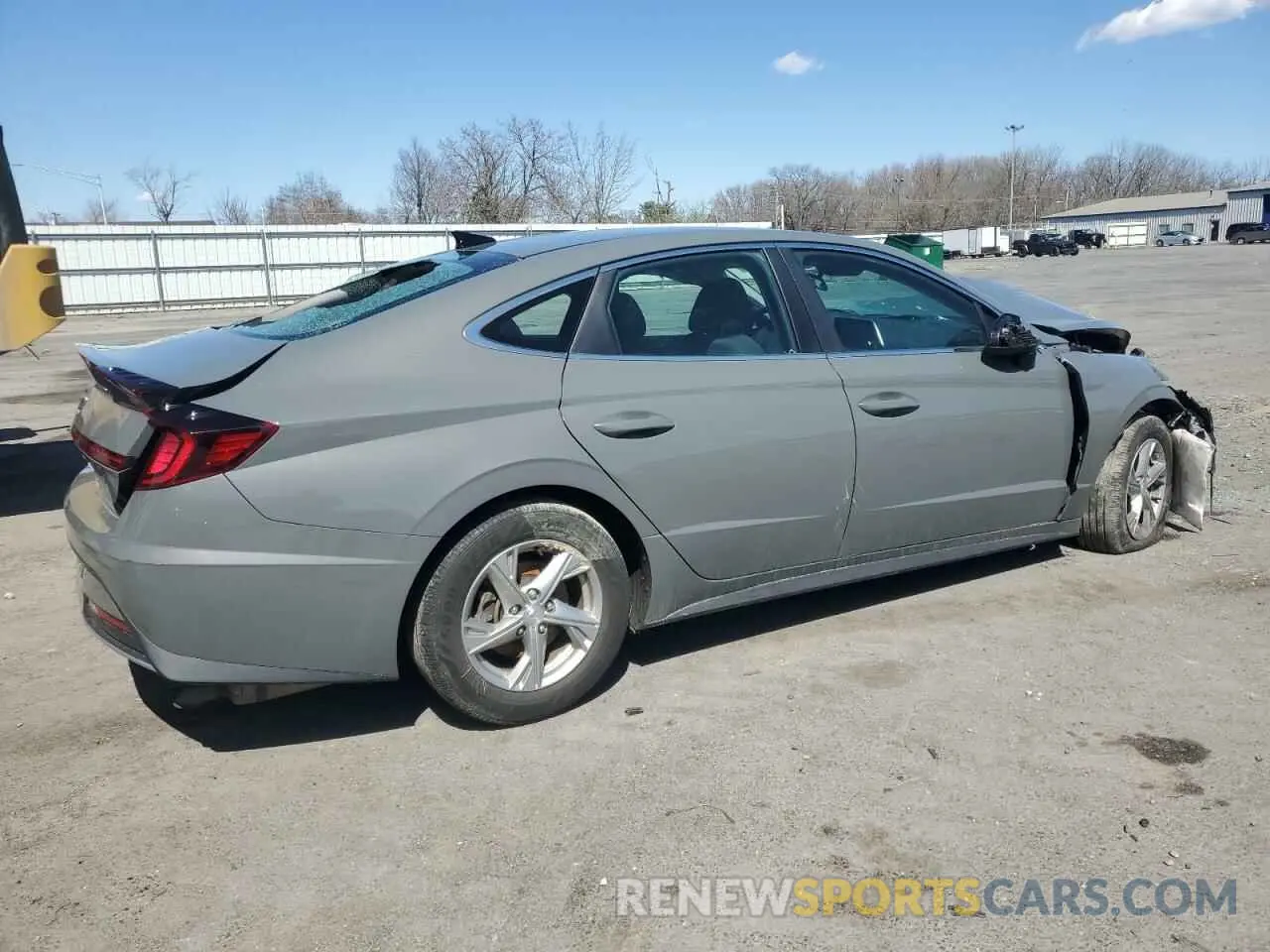 3 Photograph of a damaged car 5NPEG4JA8MH103868 HYUNDAI SONATA 2021