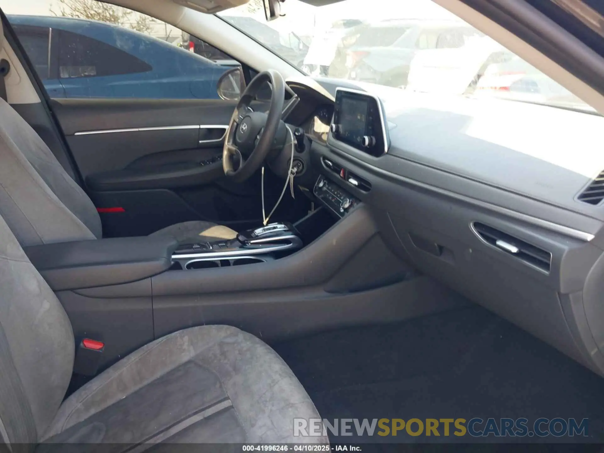 5 Photograph of a damaged car 5NPEG4JA8MH123442 HYUNDAI SONATA 2021