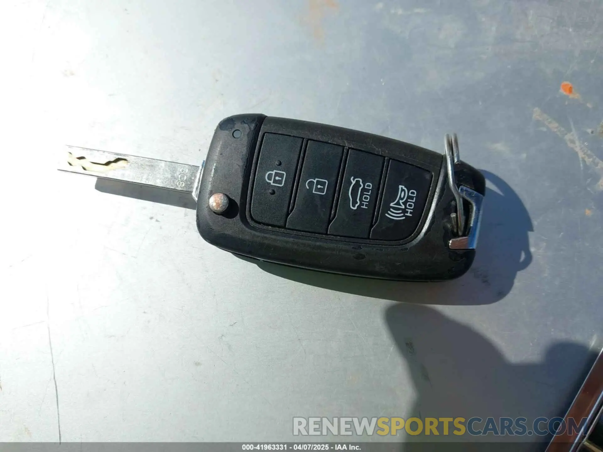 11 Photograph of a damaged car 5NPEG4JA8MH124400 HYUNDAI SONATA 2021