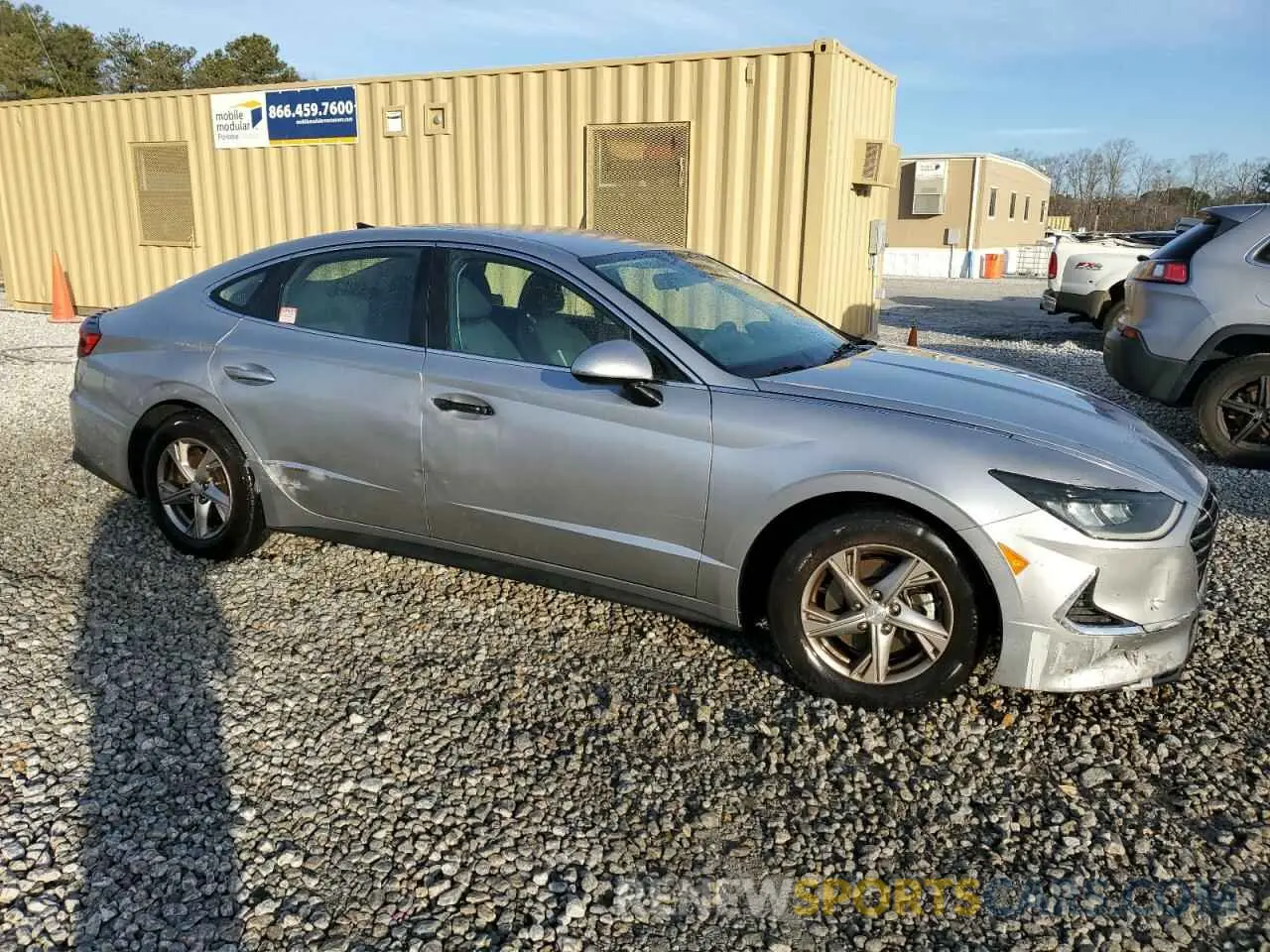 4 Photograph of a damaged car 5NPEG4JA8MH129953 HYUNDAI SONATA 2021
