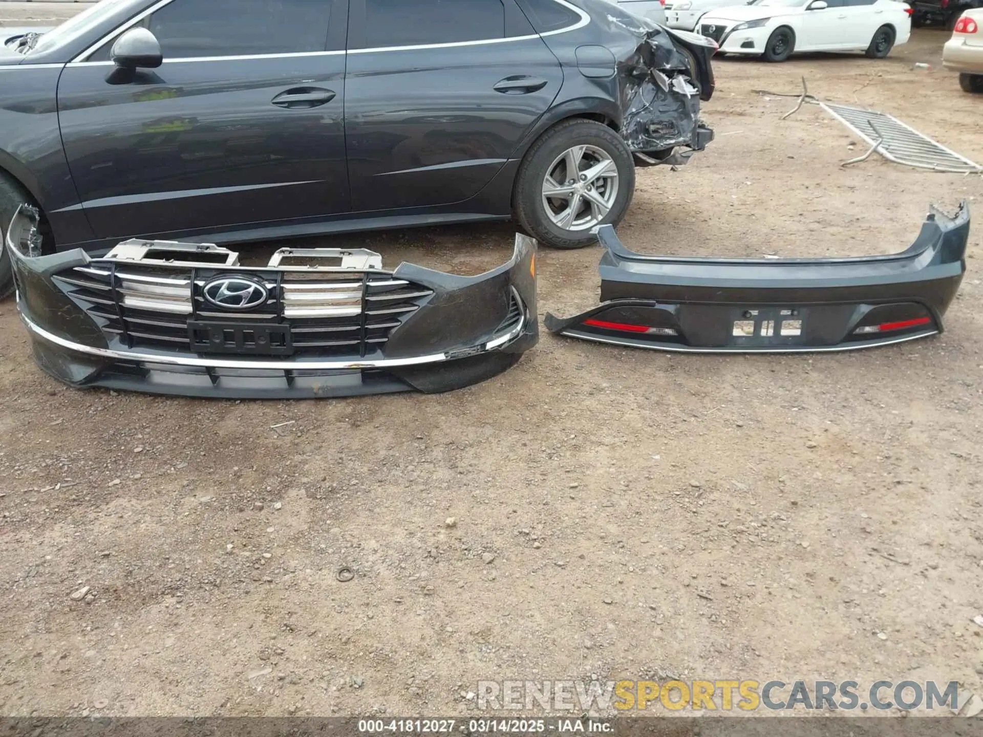12 Photograph of a damaged car 5NPEG4JA9MH069018 HYUNDAI SONATA 2021