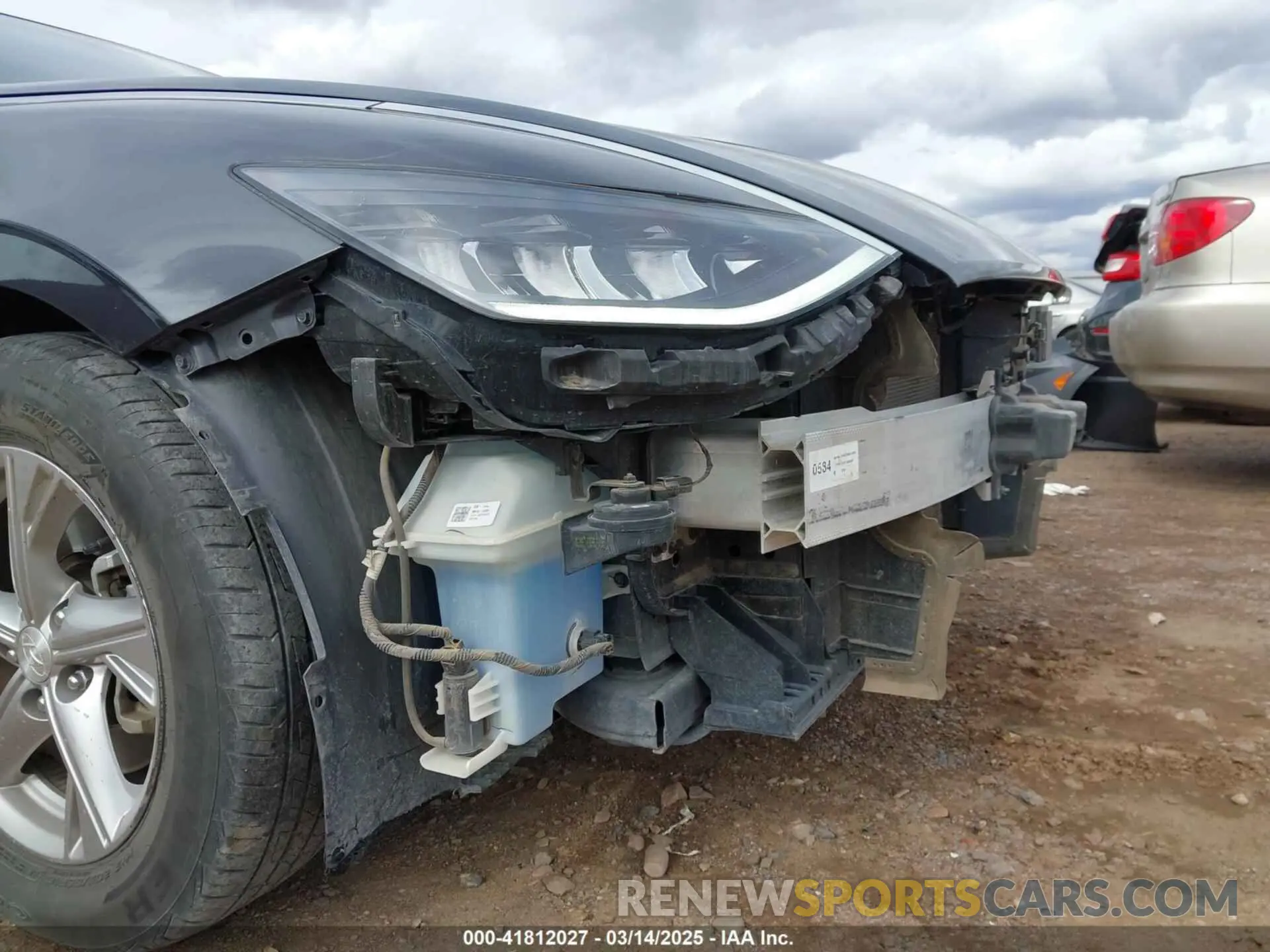 21 Photograph of a damaged car 5NPEG4JA9MH069018 HYUNDAI SONATA 2021