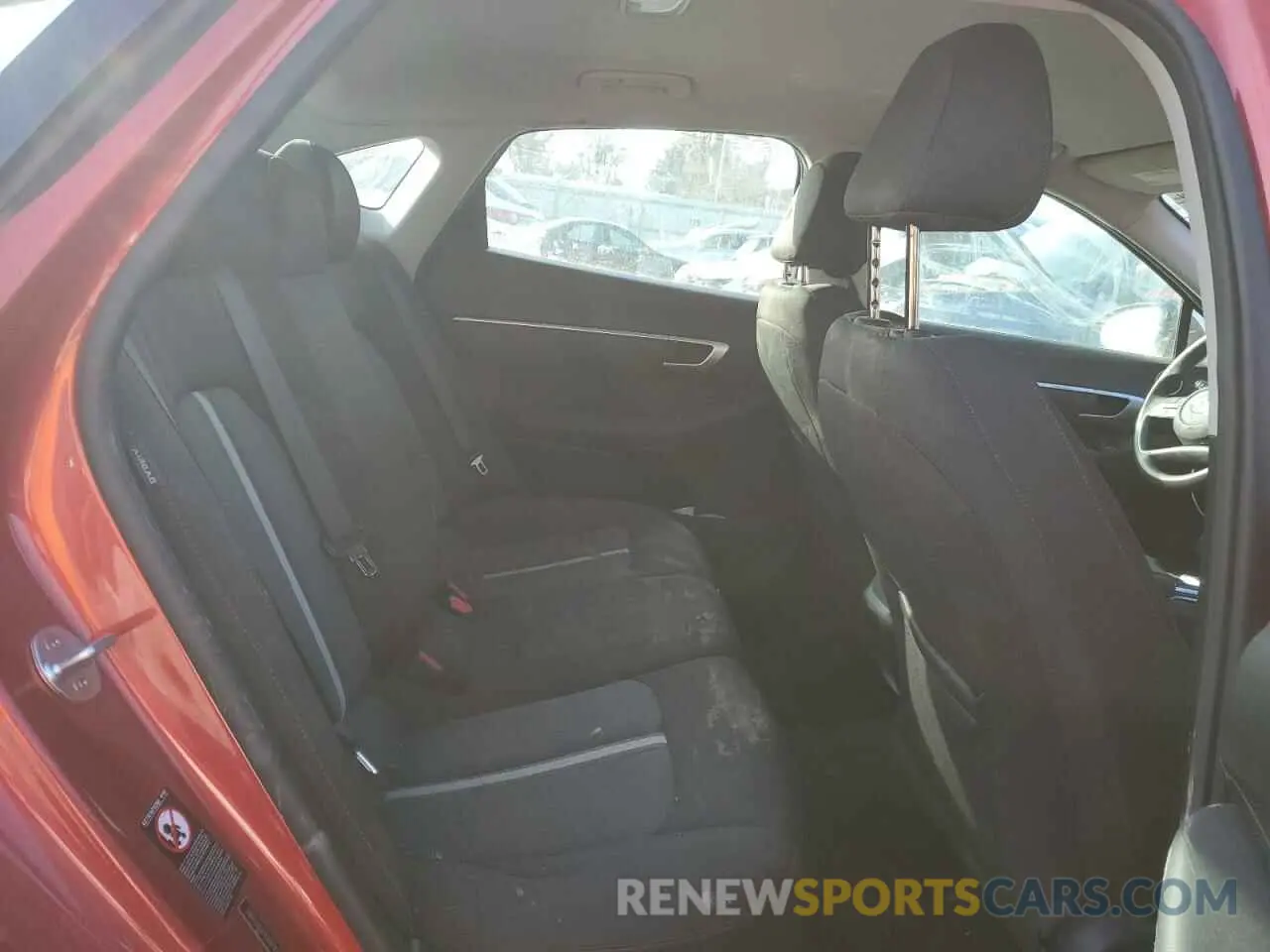 10 Photograph of a damaged car 5NPEG4JA9MH074591 HYUNDAI SONATA 2021