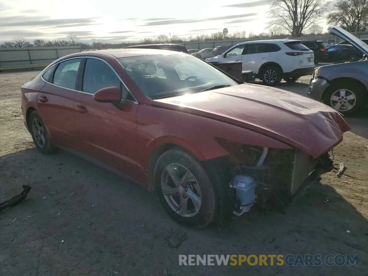 4 Photograph of a damaged car 5NPEG4JA9MH074591 HYUNDAI SONATA 2021