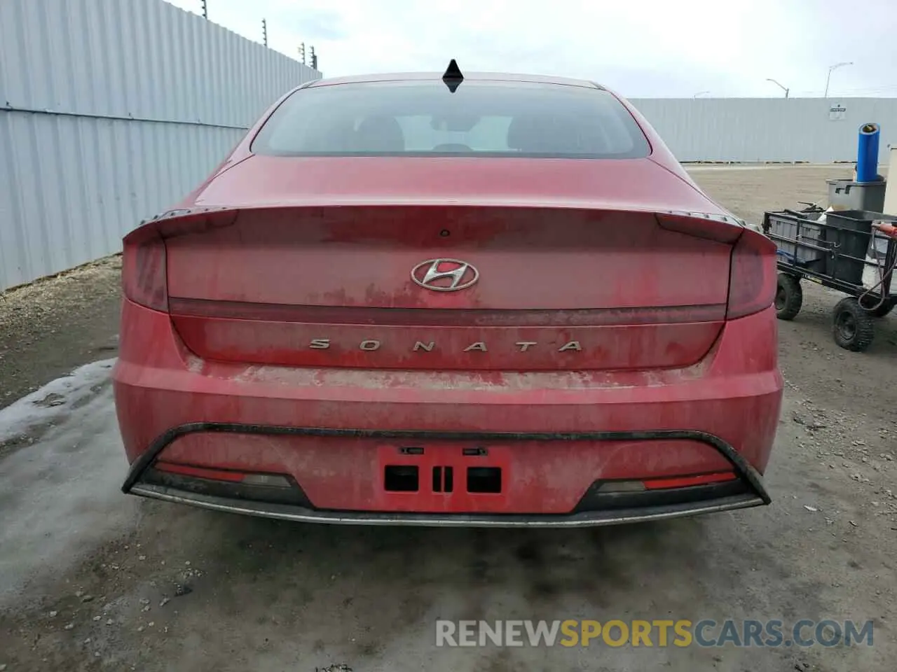 6 Photograph of a damaged car 5NPEG4JA9MH112546 HYUNDAI SONATA 2021