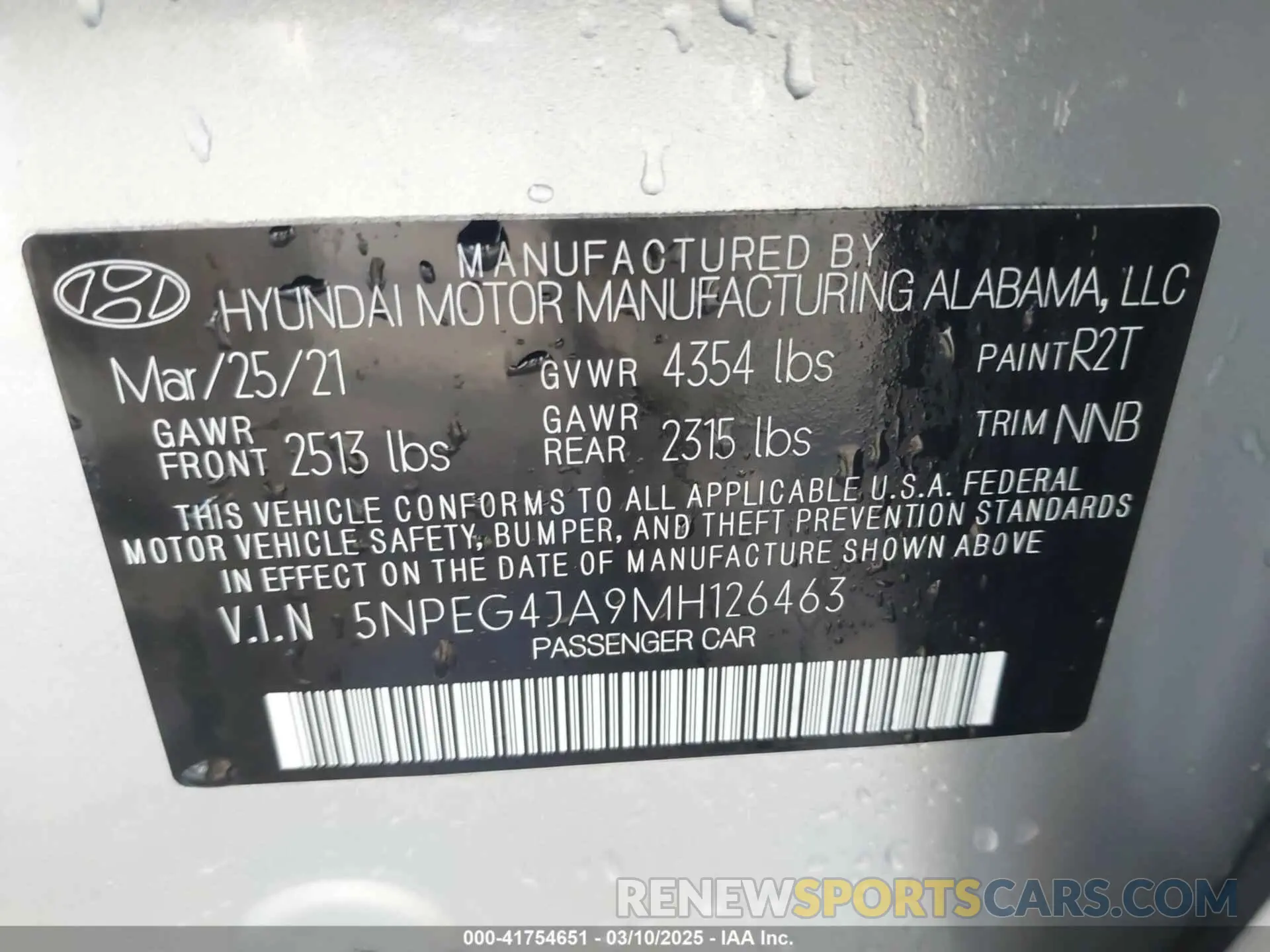 9 Photograph of a damaged car 5NPEG4JA9MH126463 HYUNDAI SONATA 2021