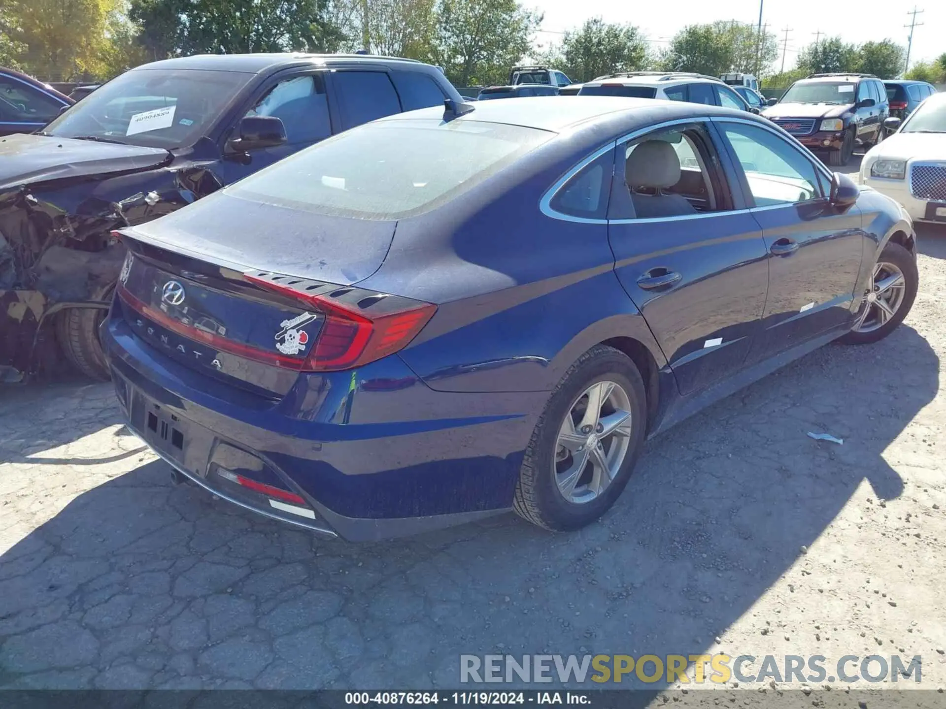 4 Photograph of a damaged car 5NPEG4JAXMH073935 HYUNDAI SONATA 2021