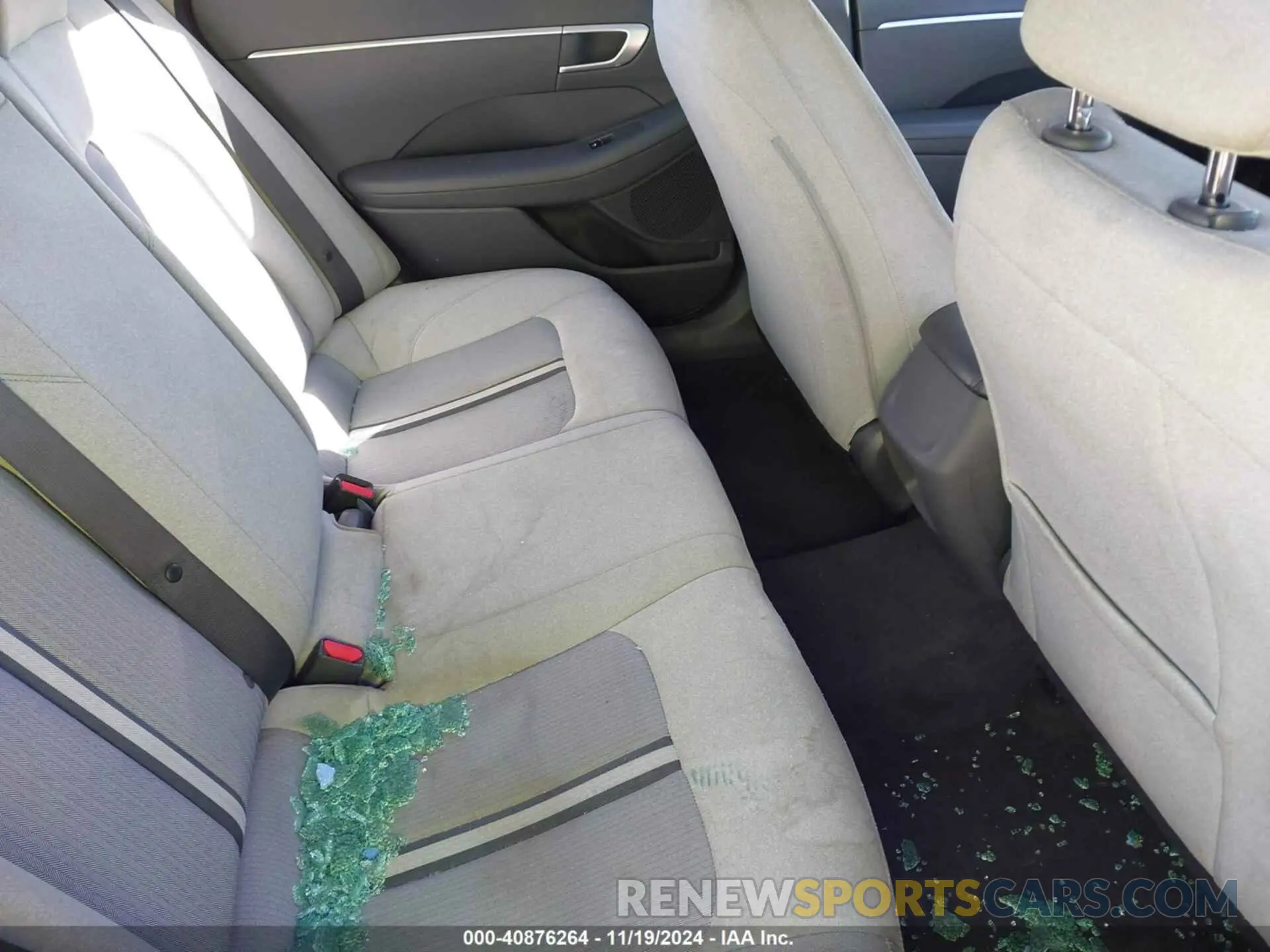 8 Photograph of a damaged car 5NPEG4JAXMH073935 HYUNDAI SONATA 2021