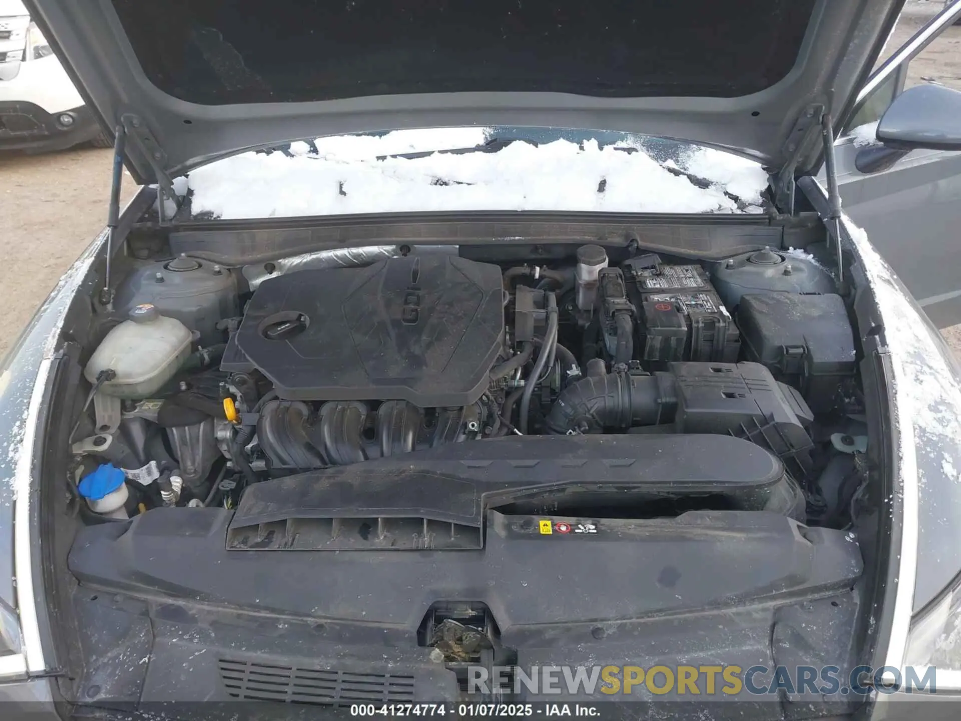 10 Photograph of a damaged car 5NPEG4JAXMH076320 HYUNDAI SONATA 2021