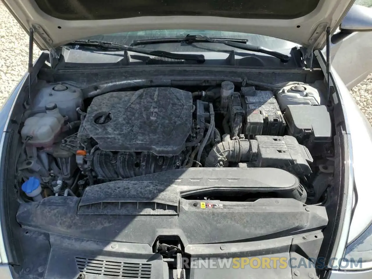 12 Photograph of a damaged car 5NPEG4JAXMH107856 HYUNDAI SONATA 2021