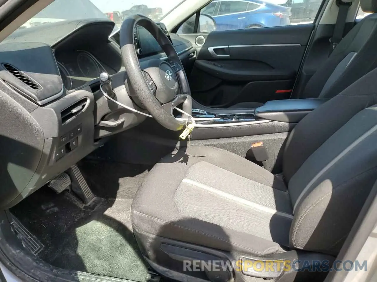 7 Photograph of a damaged car 5NPEG4JAXMH107856 HYUNDAI SONATA 2021