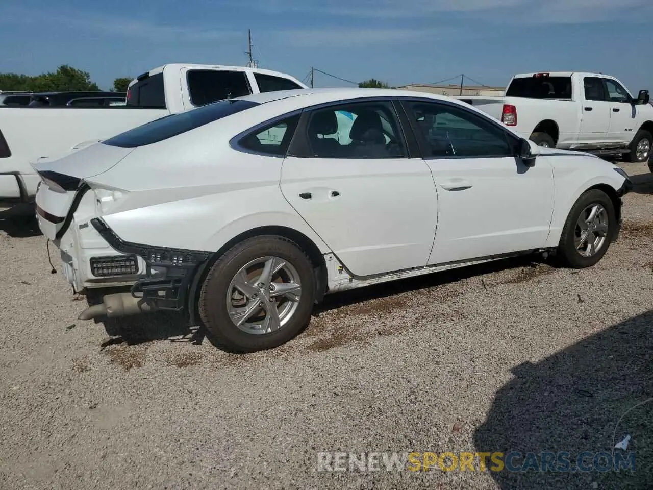 3 Photograph of a damaged car 5NPEG4JAXMH109364 HYUNDAI SONATA 2021