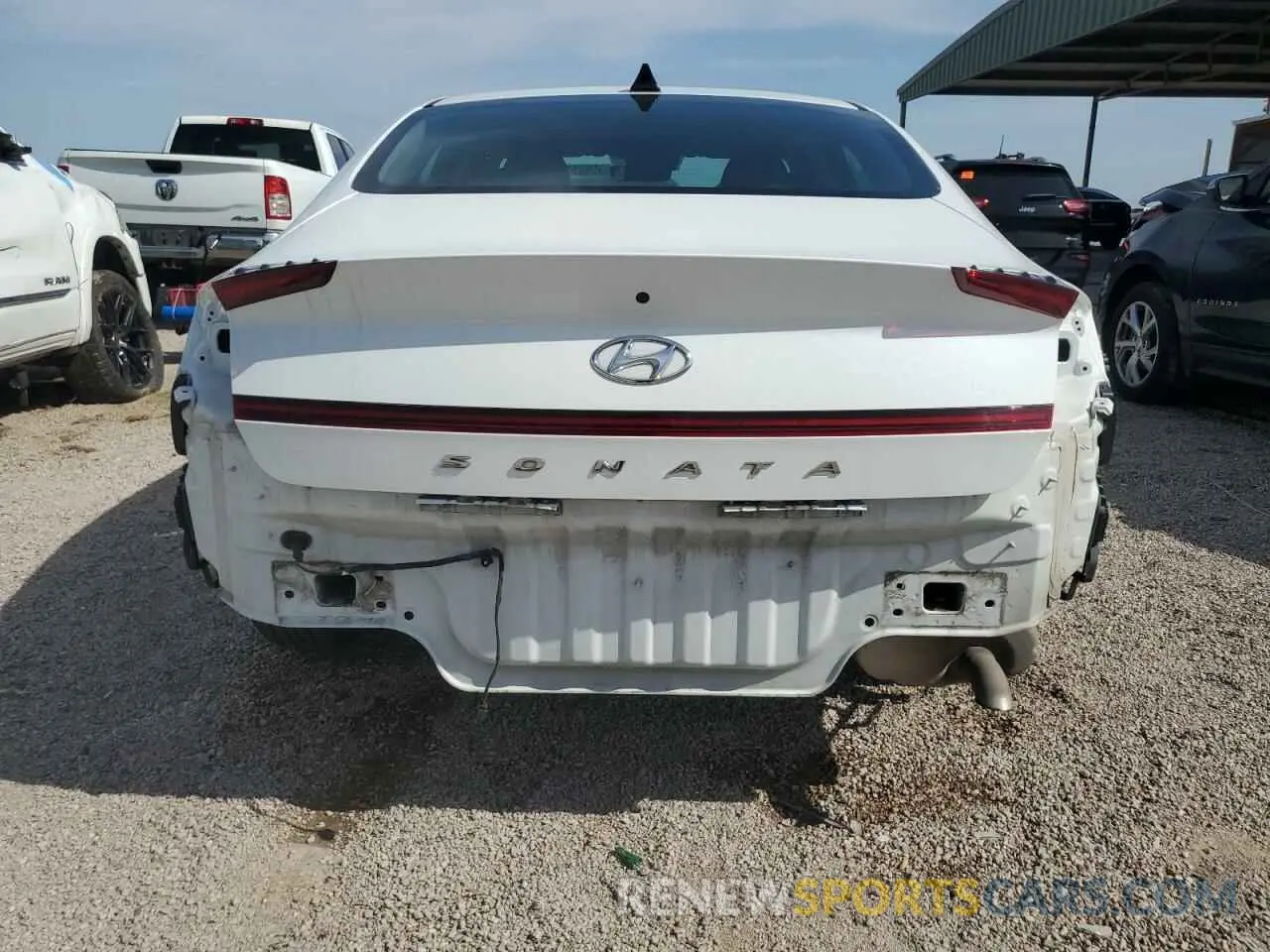 6 Photograph of a damaged car 5NPEG4JAXMH109364 HYUNDAI SONATA 2021
