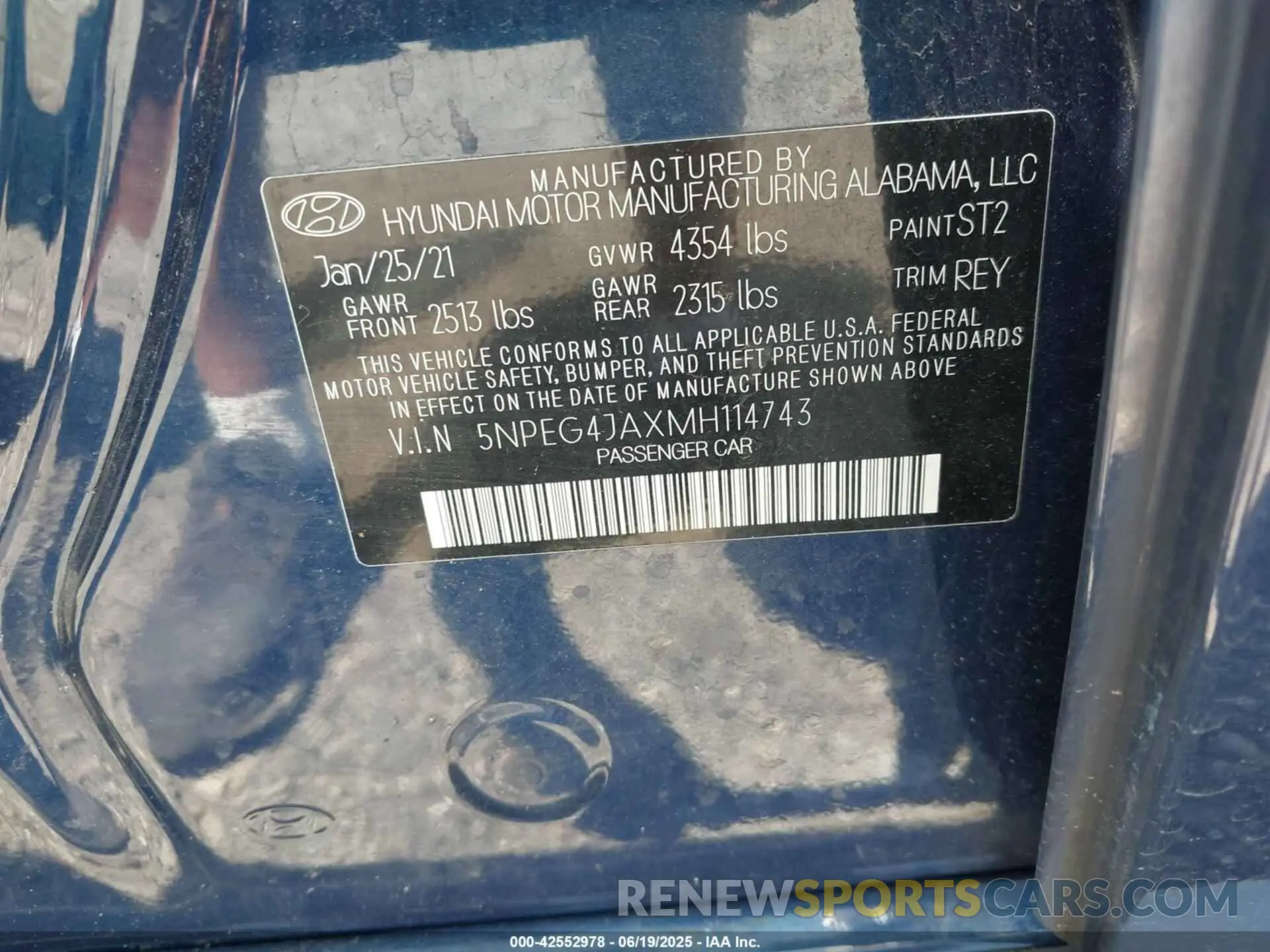 9 Photograph of a damaged car 5NPEG4JAXMH114743 HYUNDAI SONATA 2021