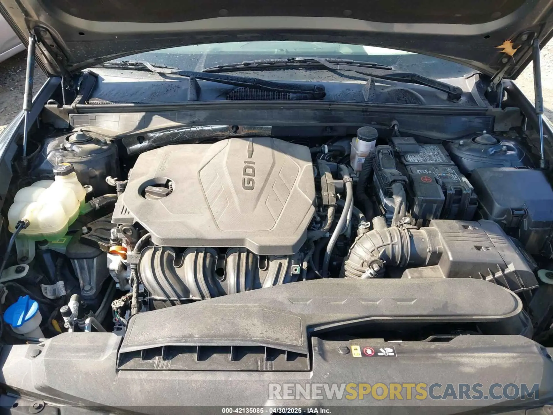10 Photograph of a damaged car 5NPEG4JAXMH124446 HYUNDAI SONATA 2021