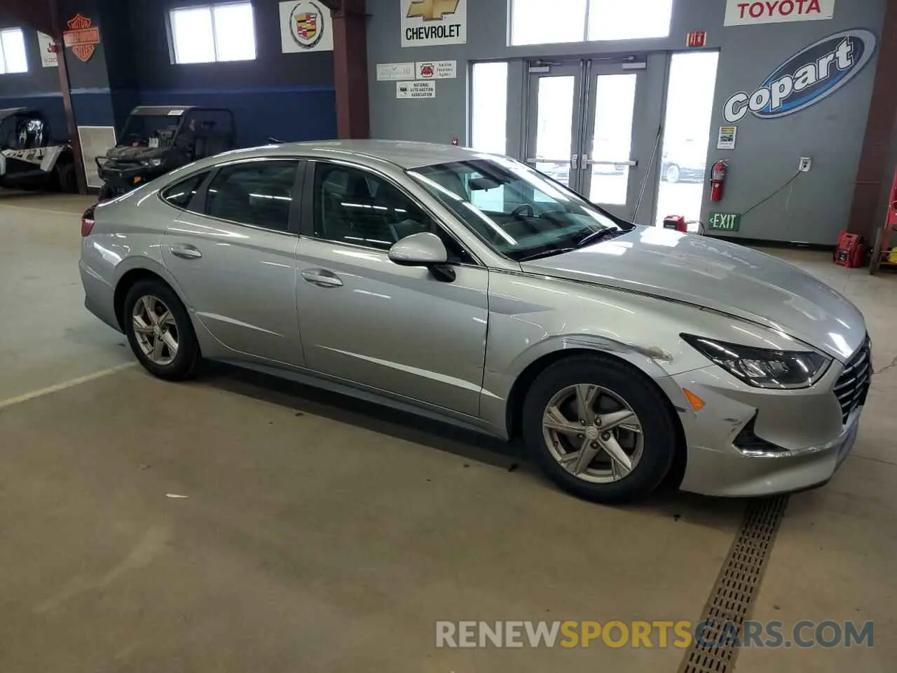 4 Photograph of a damaged car 5NPEG4JAXMH128996 HYUNDAI SONATA 2021