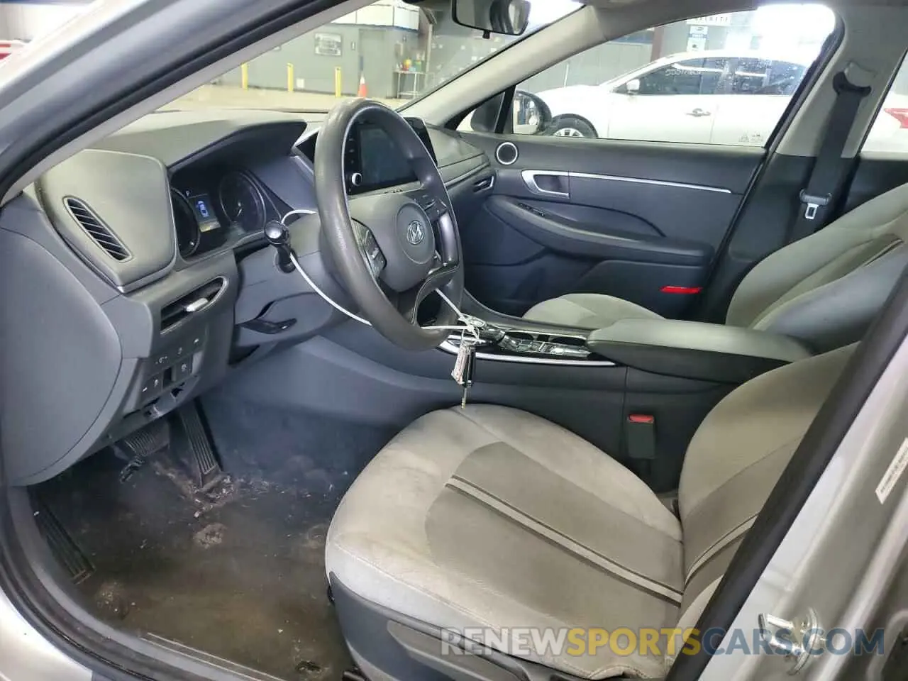 7 Photograph of a damaged car 5NPEG4JAXMH128996 HYUNDAI SONATA 2021