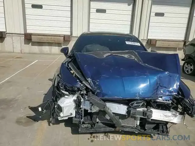 10 Photograph of a damaged car 5NPEH4J20MH096825 HYUNDAI SONATA 2021