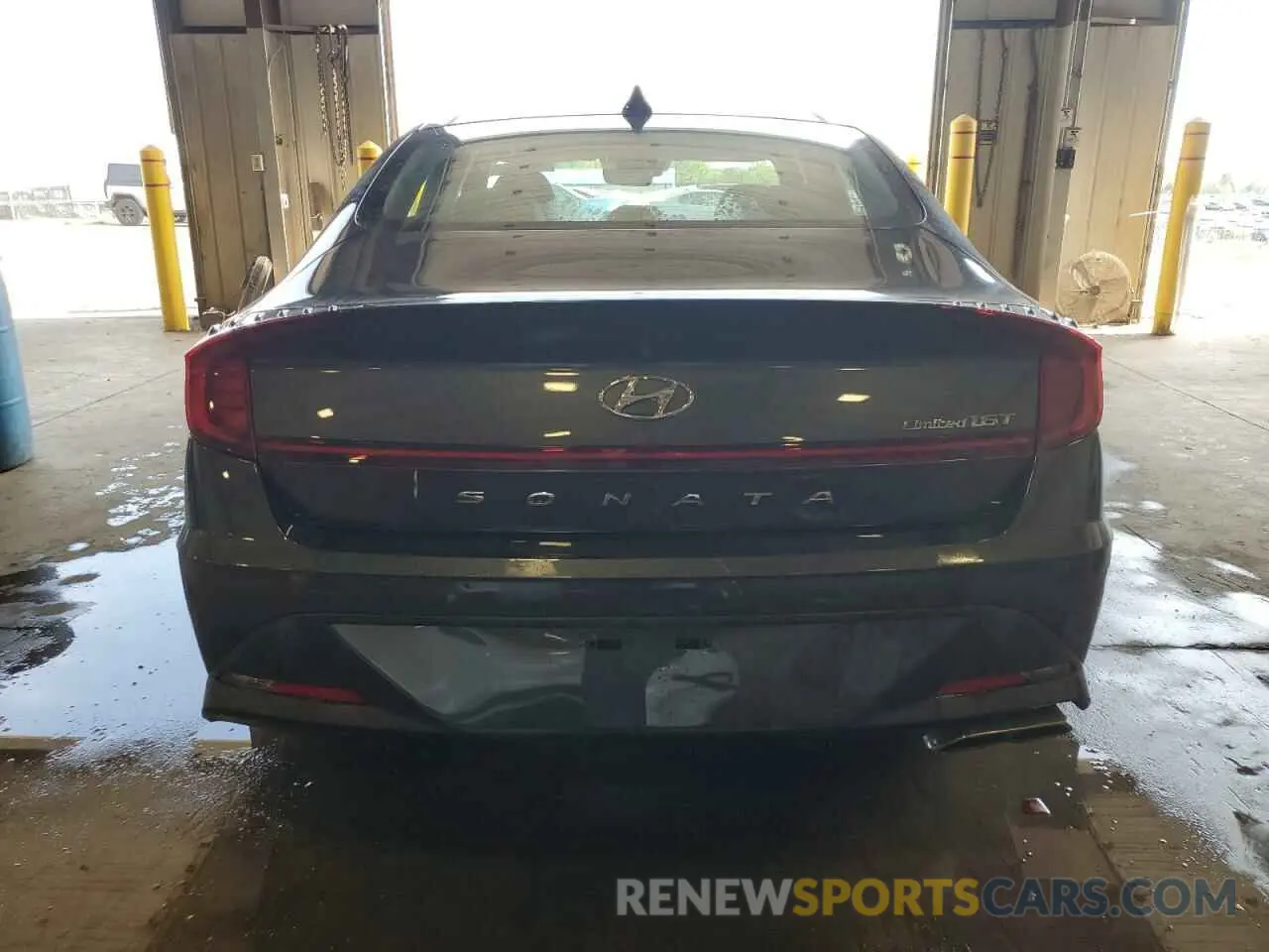 6 Photograph of a damaged car 5NPEH4J20MH111162 HYUNDAI SONATA 2021