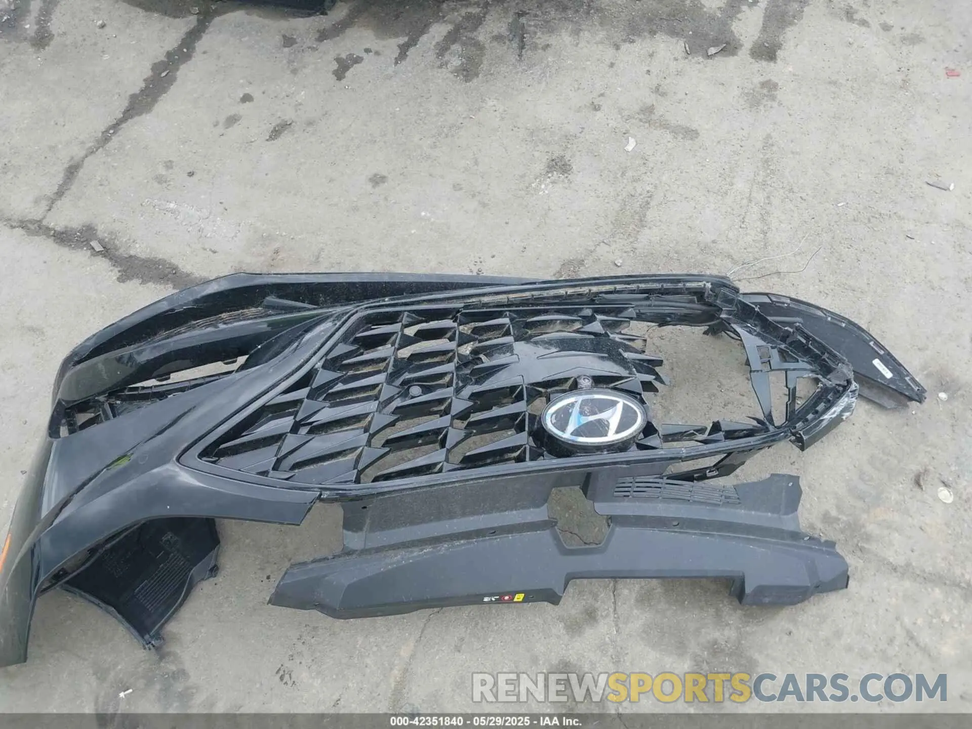 12 Photograph of a damaged car 5NPEH4J21MH094288 HYUNDAI SONATA 2021