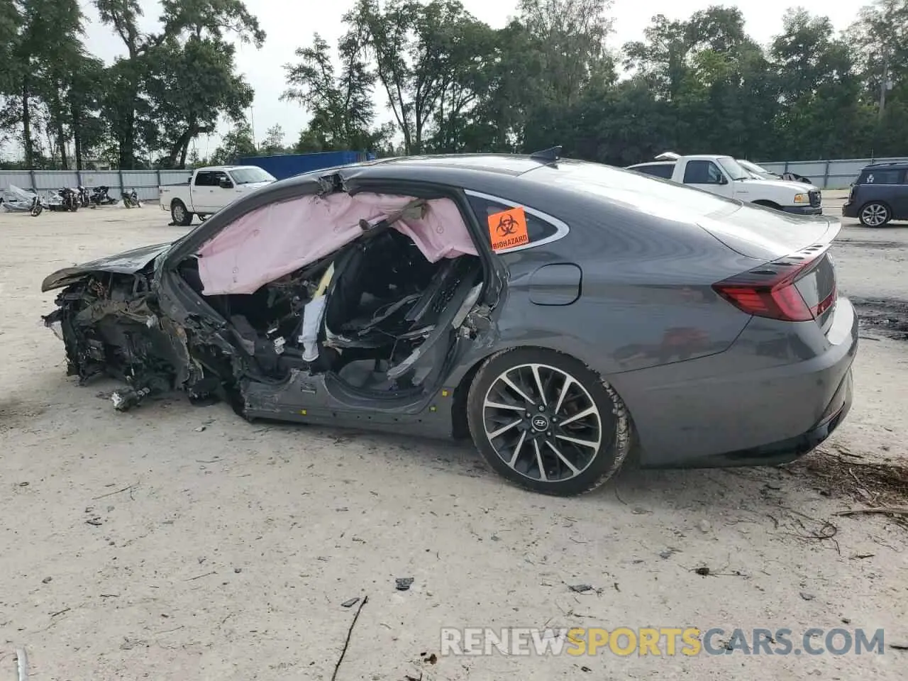 2 Photograph of a damaged car 5NPEH4J23MH116517 HYUNDAI SONATA 2021