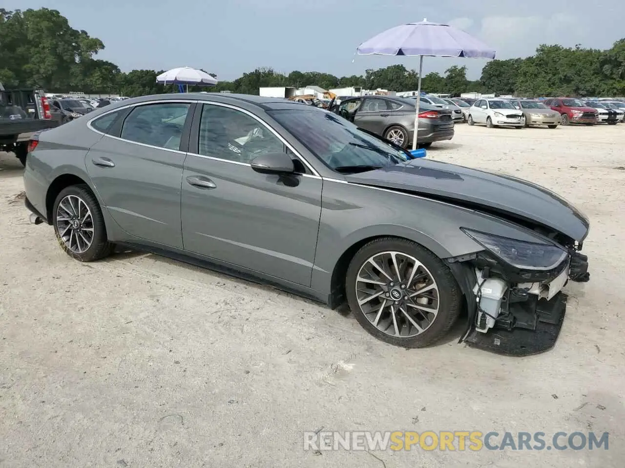 4 Photograph of a damaged car 5NPEH4J23MH116517 HYUNDAI SONATA 2021