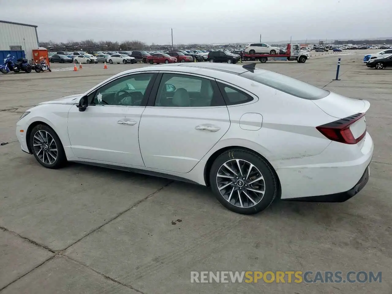 2 Photograph of a damaged car 5NPEH4J23MH117392 HYUNDAI SONATA 2021