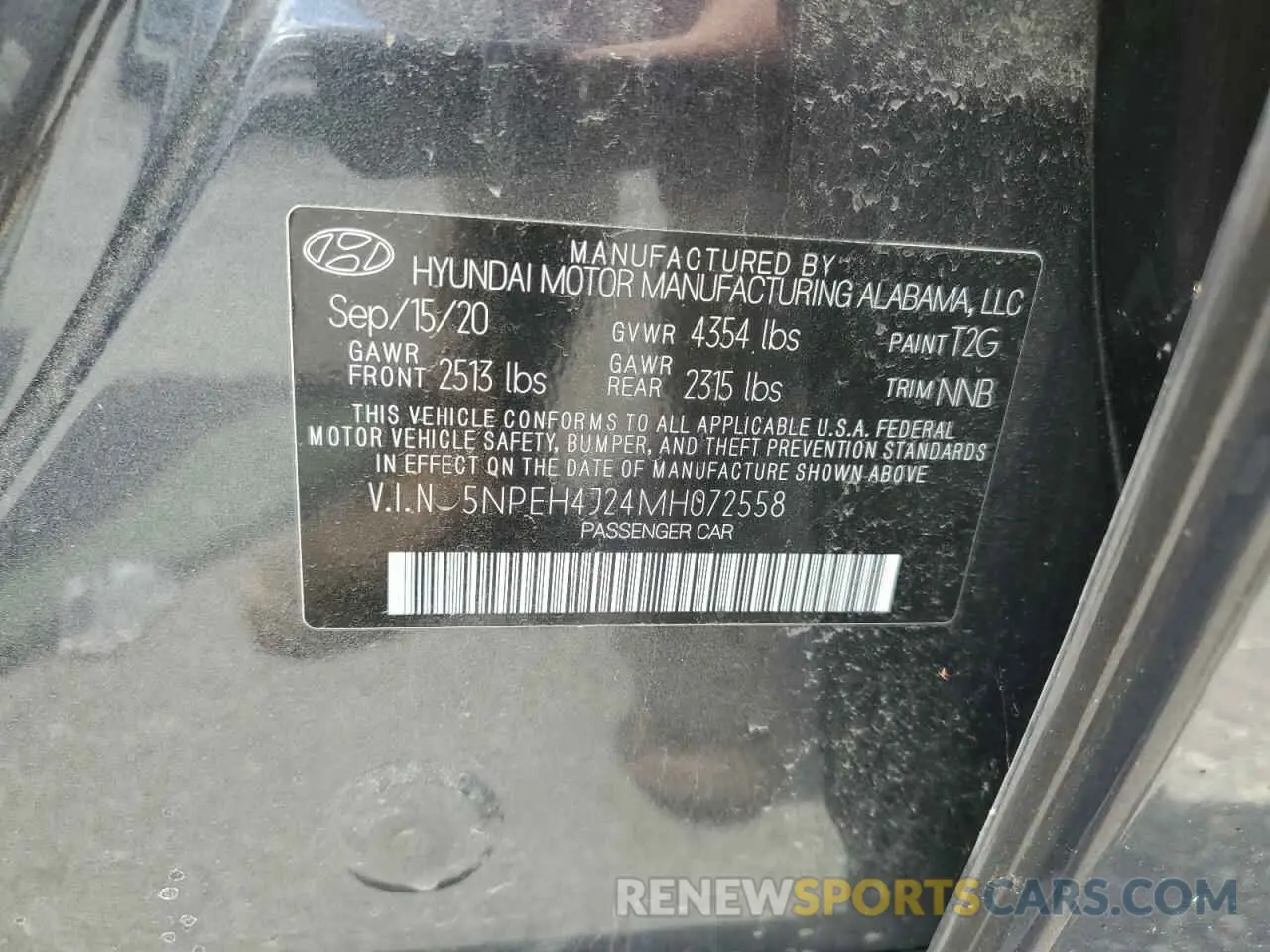 12 Photograph of a damaged car 5NPEH4J24MH072558 HYUNDAI SONATA 2021