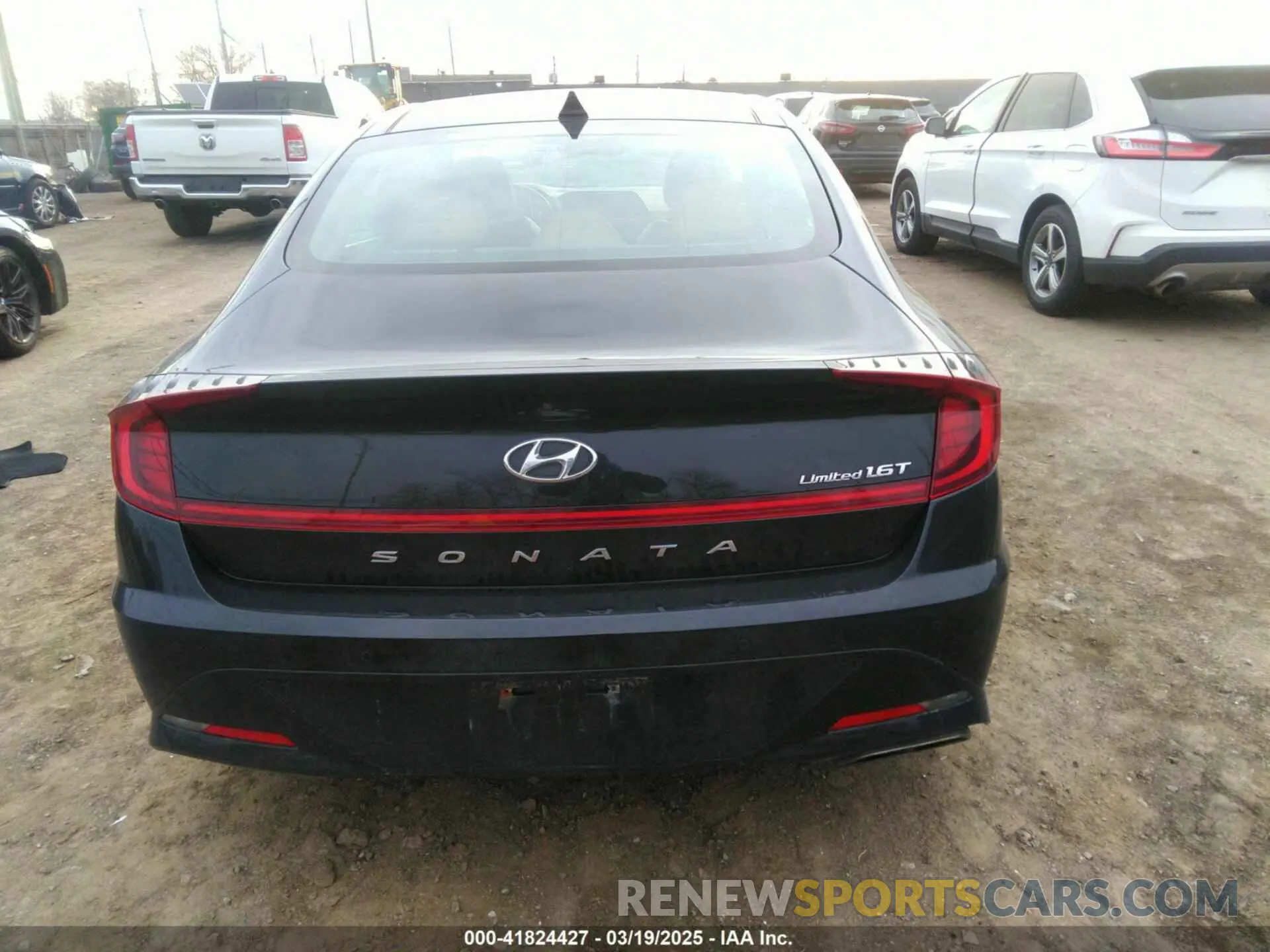 16 Photograph of a damaged car 5NPEH4J24MH085293 HYUNDAI SONATA 2021
