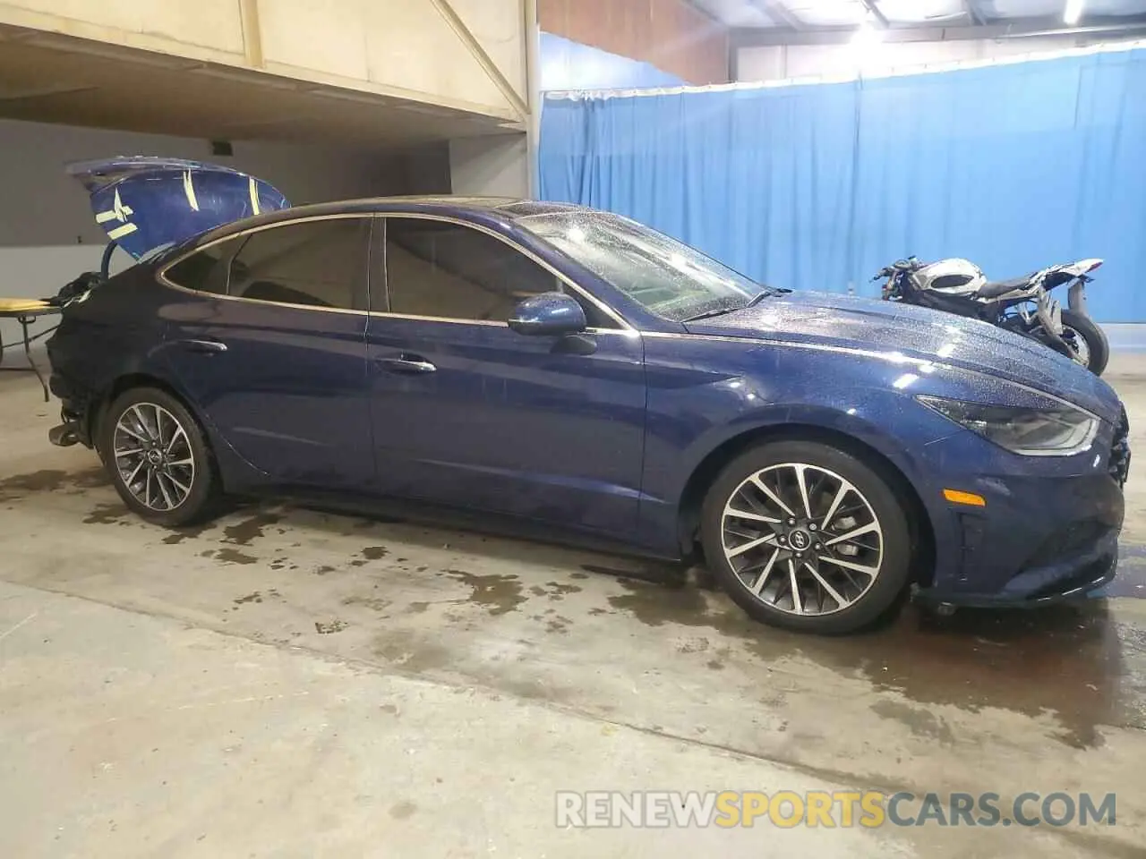 4 Photograph of a damaged car 5NPEH4J26MH102319 HYUNDAI SONATA 2021