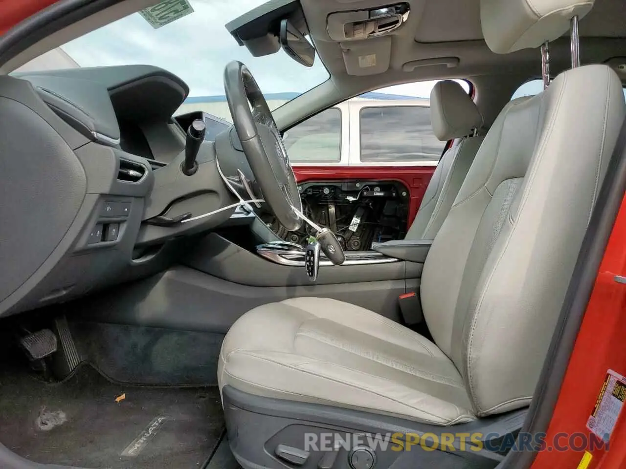 7 Photograph of a damaged car 5NPEH4J27MH071114 HYUNDAI SONATA 2021