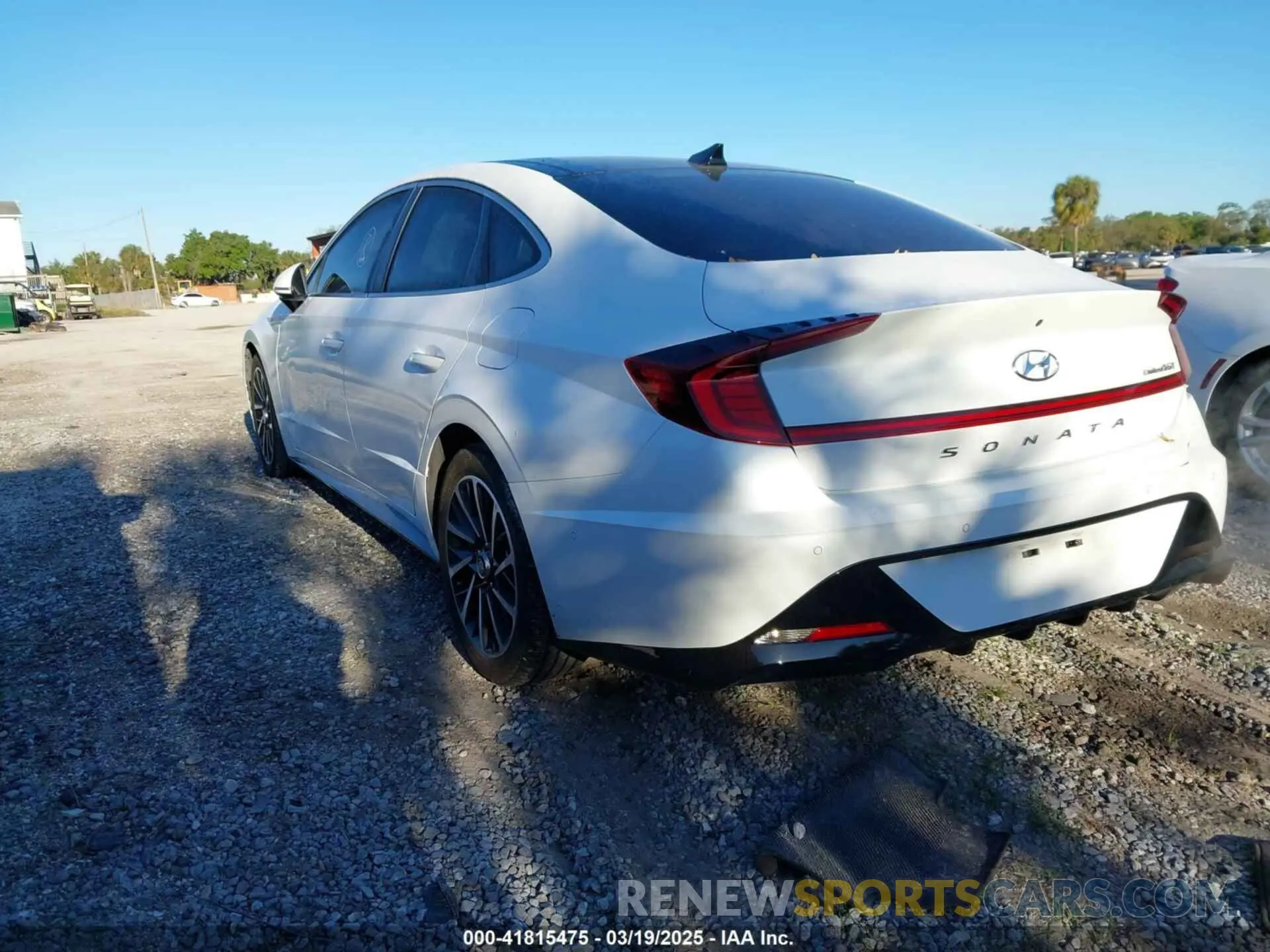 3 Photograph of a damaged car 5NPEH4J27MH076071 HYUNDAI SONATA 2021