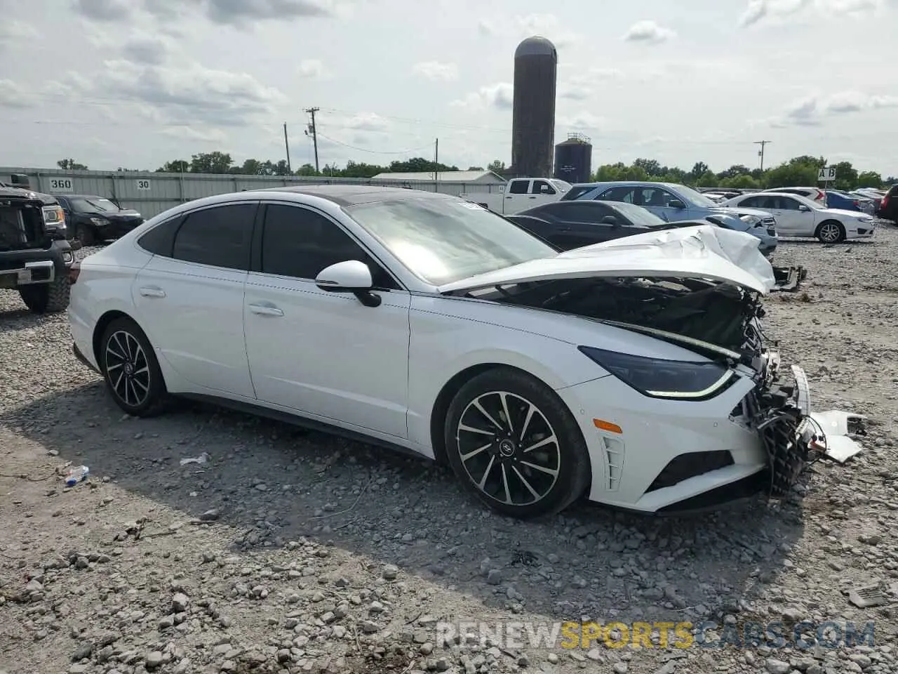 4 Photograph of a damaged car 5NPEH4J27MH076197 HYUNDAI SONATA 2021