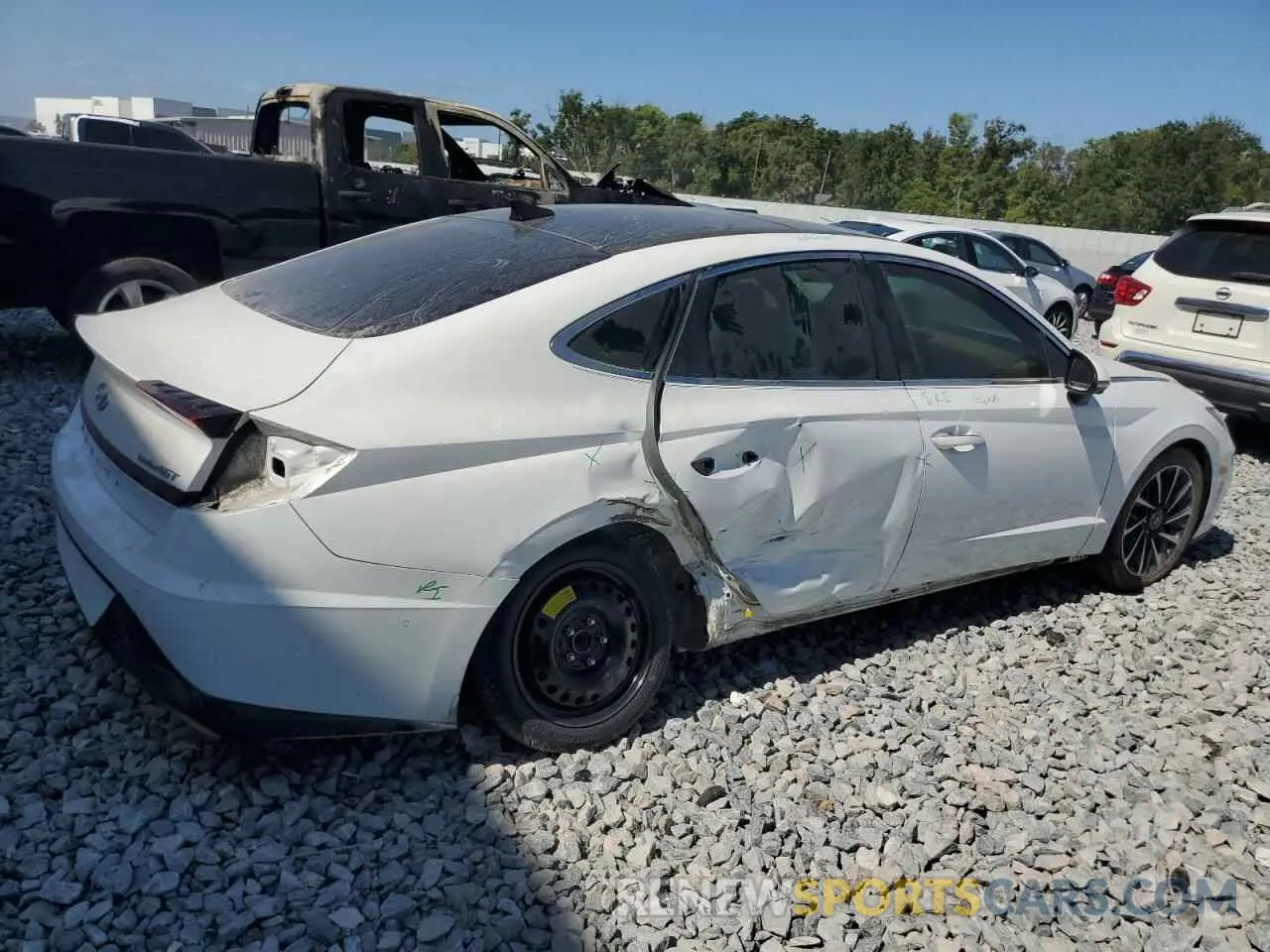 3 Photograph of a damaged car 5NPEH4J29MH072166 HYUNDAI SONATA 2021